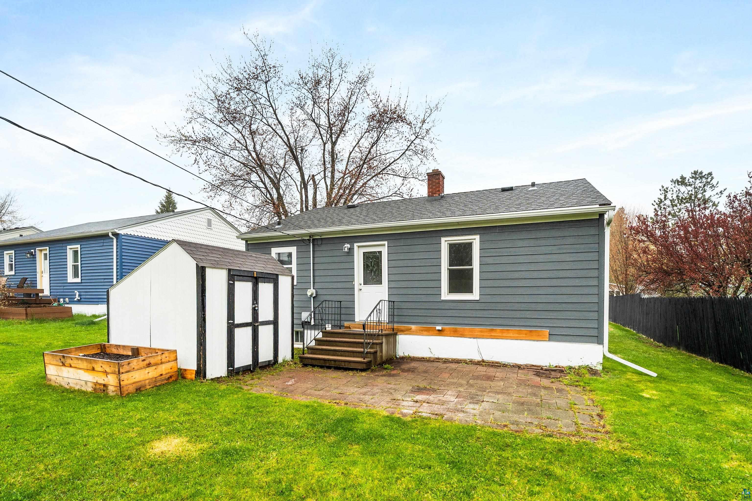 4922 Glenwood St, Duluth, MN 55804 Listing Photo  34
