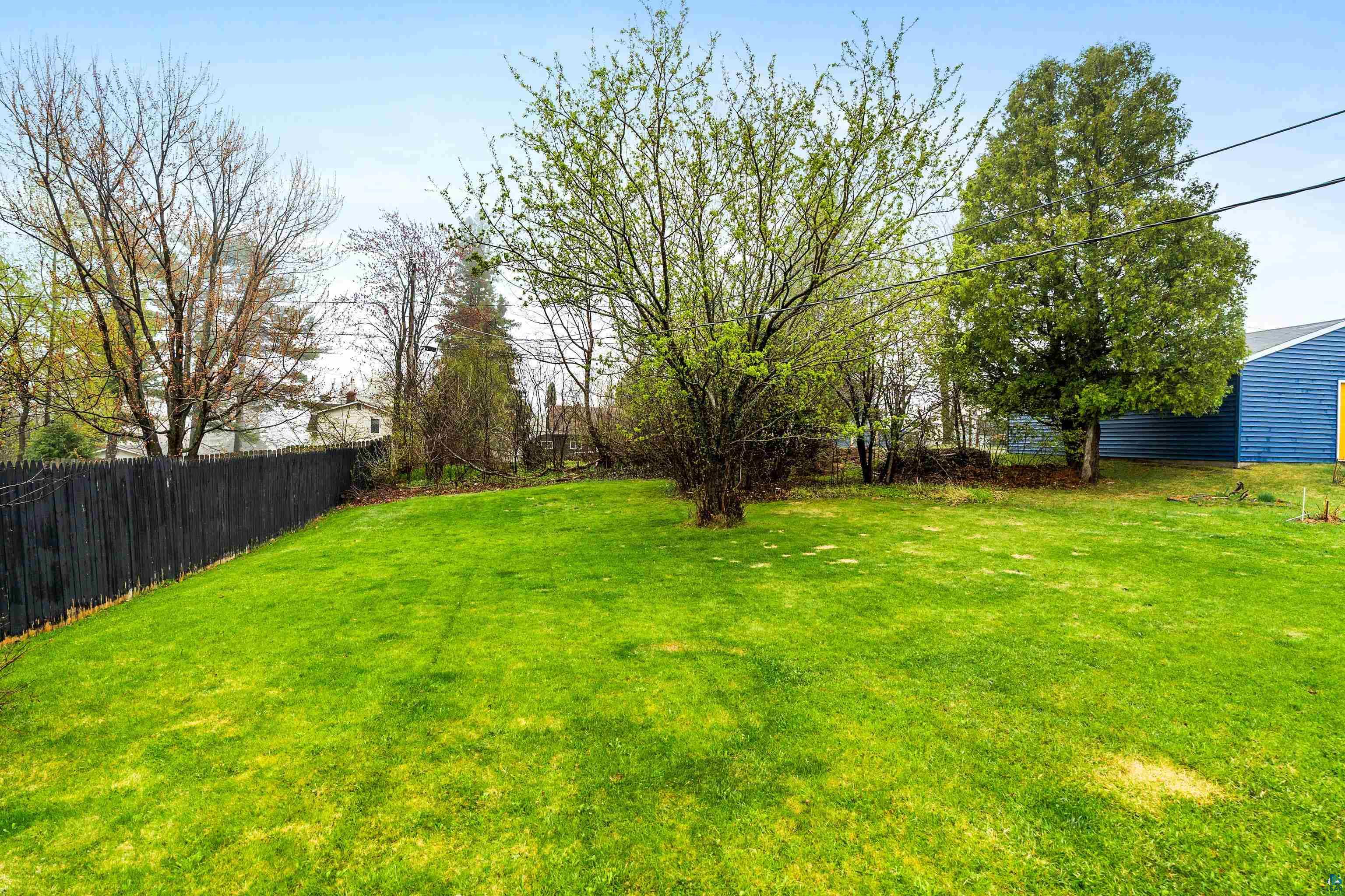 4922 Glenwood St, Duluth, MN 55804 Listing Photo  37