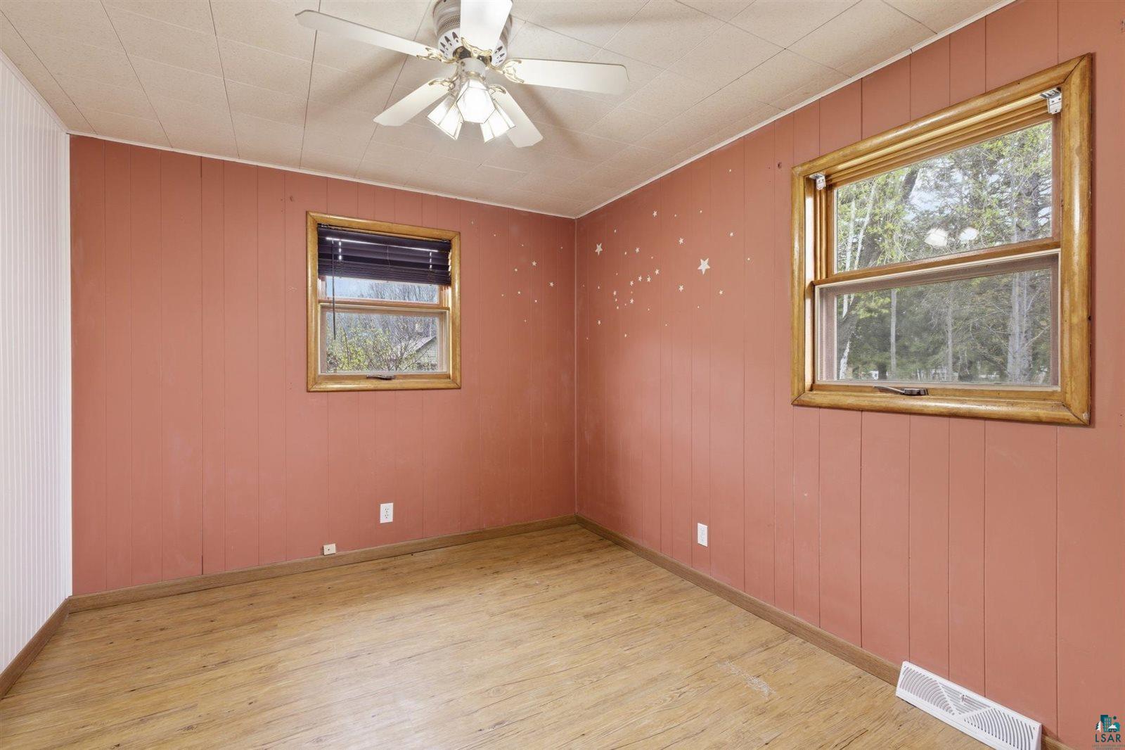 4781 Cedar Island Dr, Eveleth, MN 55734 Listing Photo  15