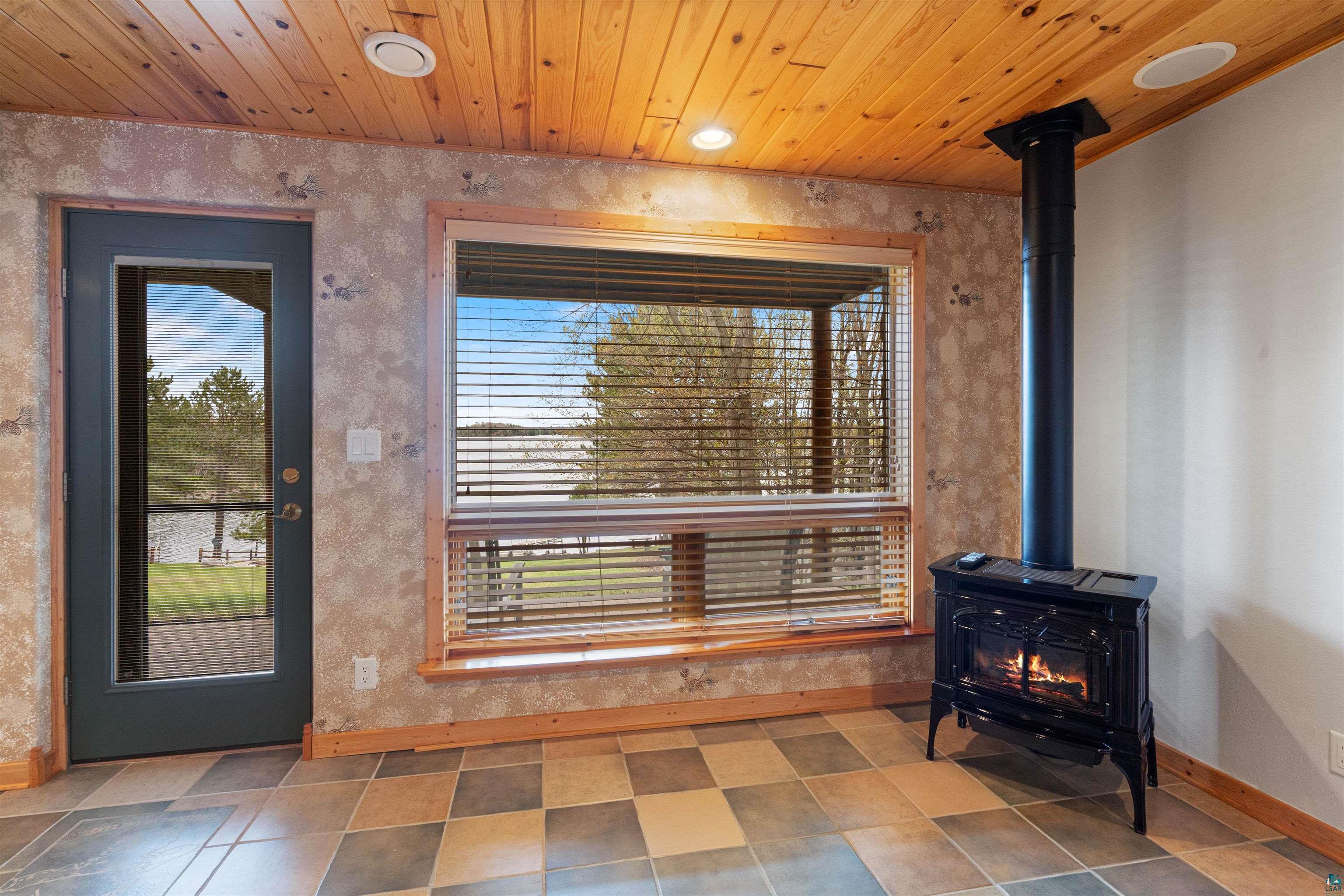 7024 Van Rd, Duluth, MN 55803 Listing Photo  26