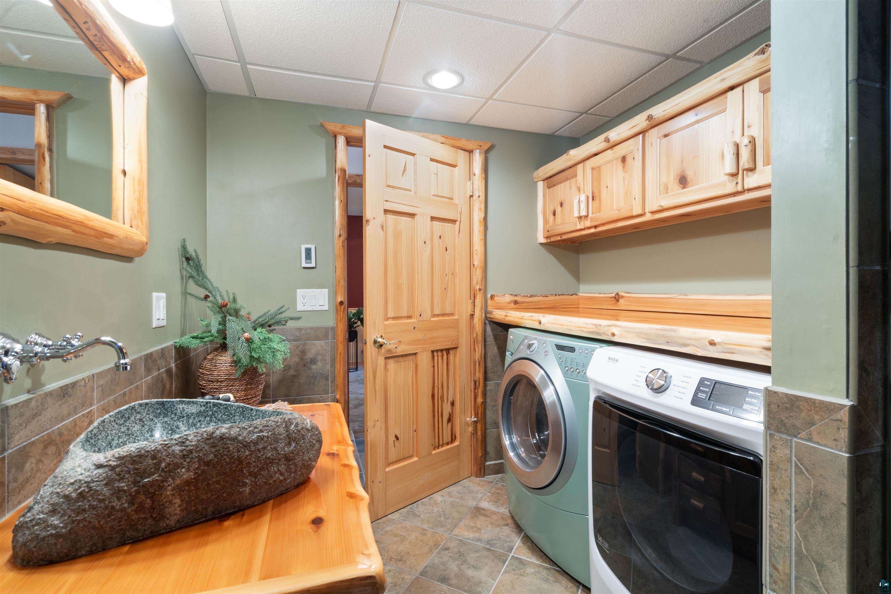 7024 Van Rd, Duluth, MN 55803 Listing Photo  33
