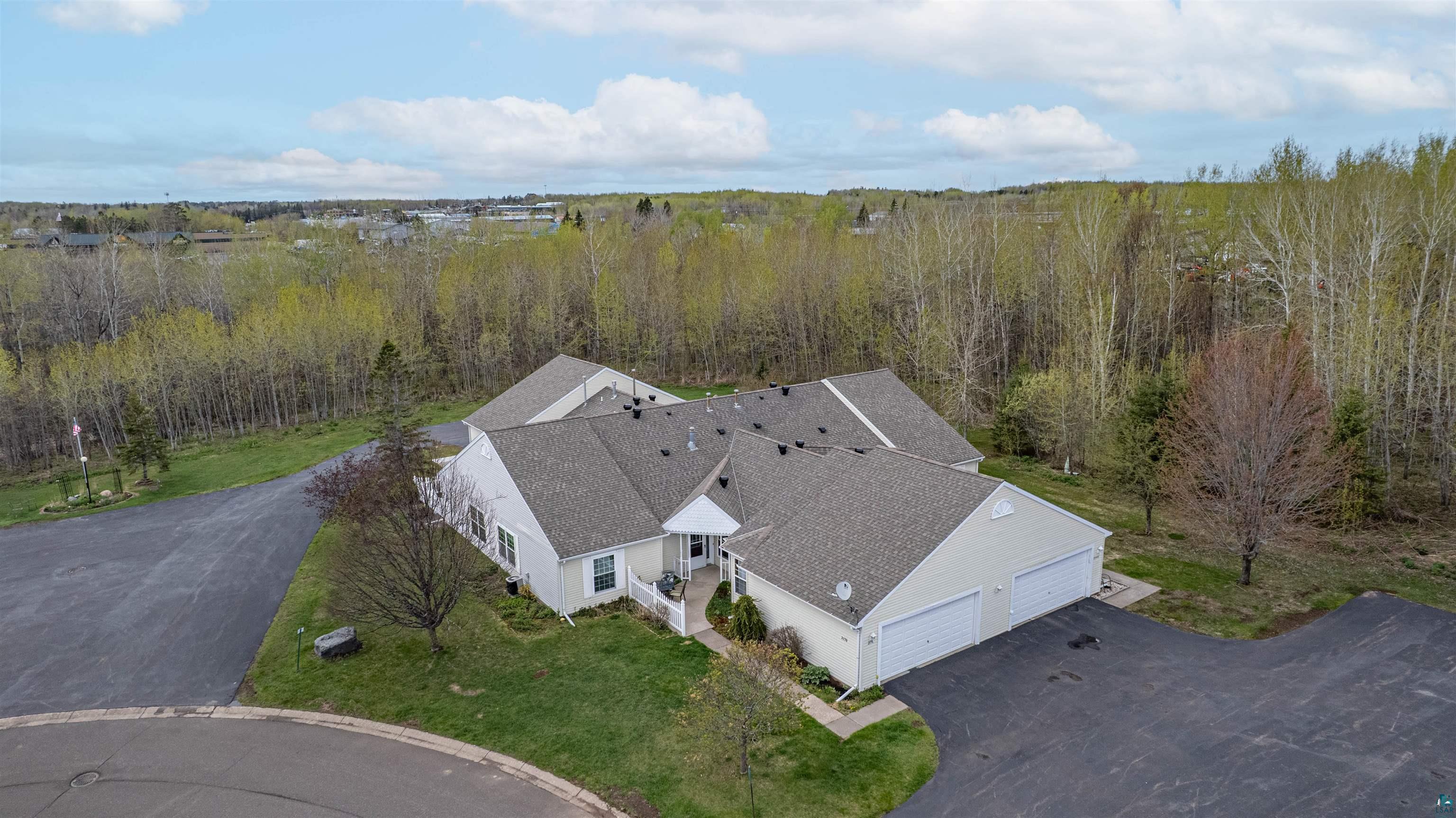 2150 Miller Creek Dr, #8, Duluth, MN 55811 Listing Photo  3