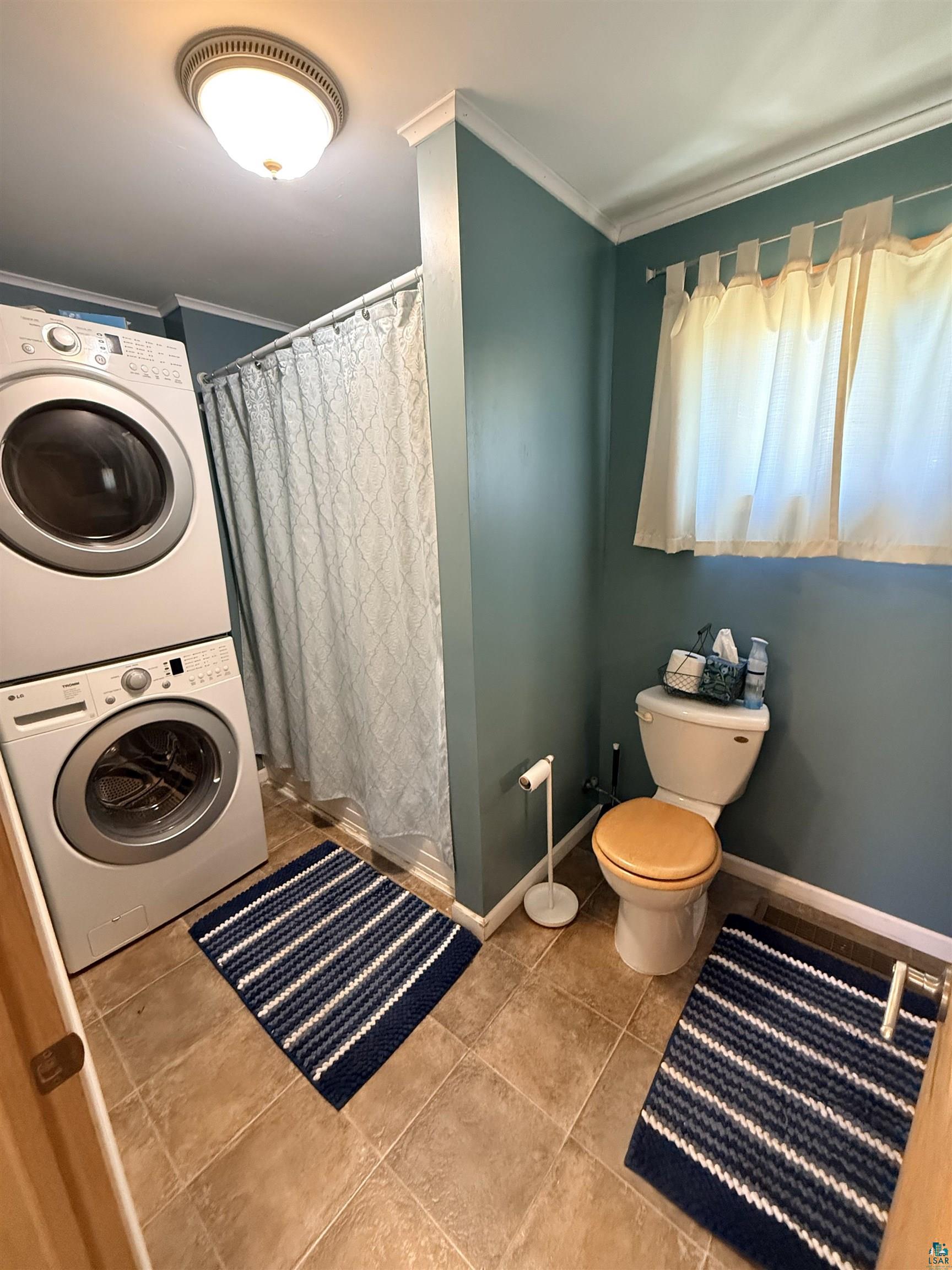 5314 E 3rd St, Superior, WI 54880 Listing Photo  11