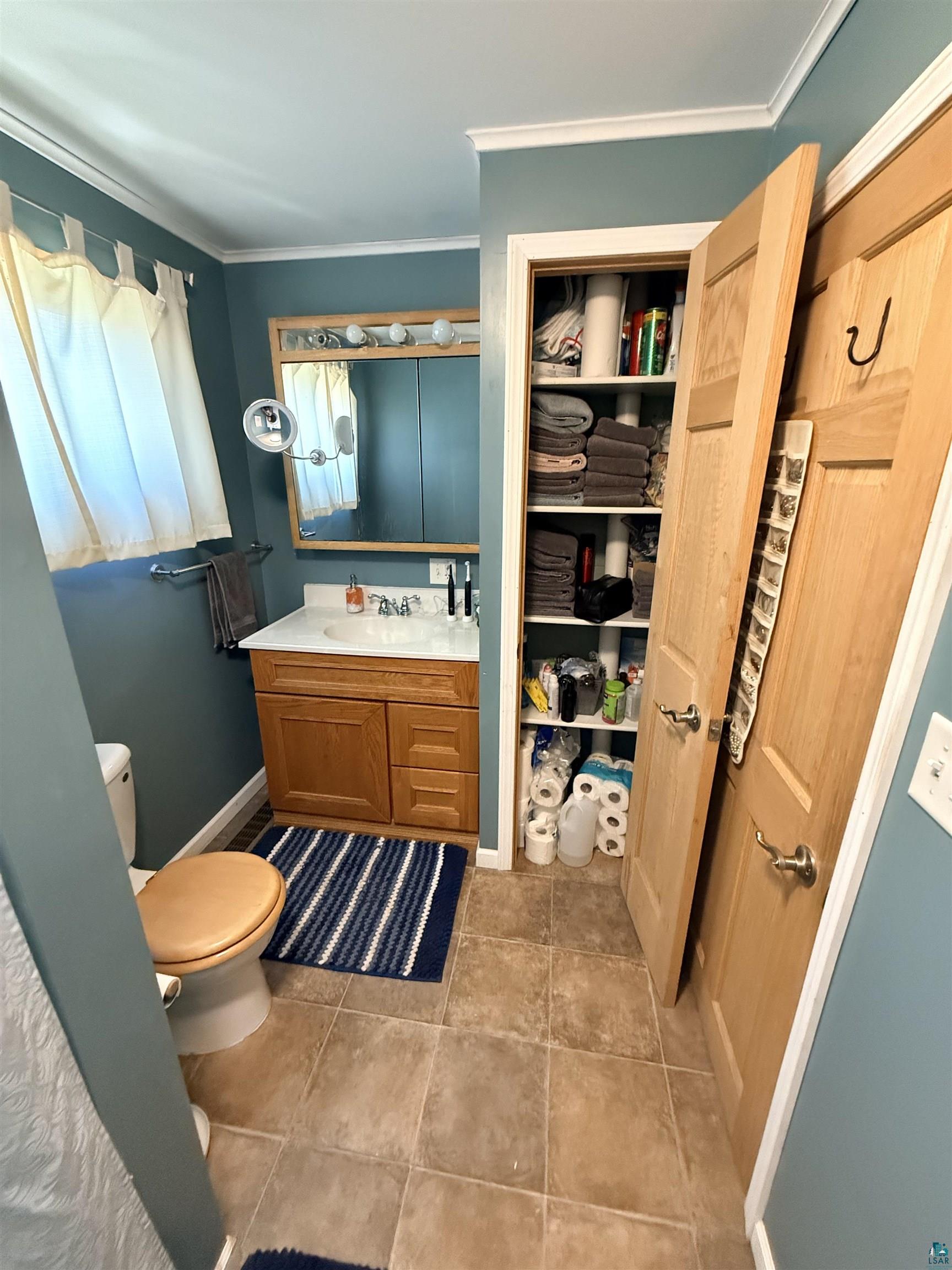 5314 E 3rd St, Superior, WI 54880 Listing Photo  13
