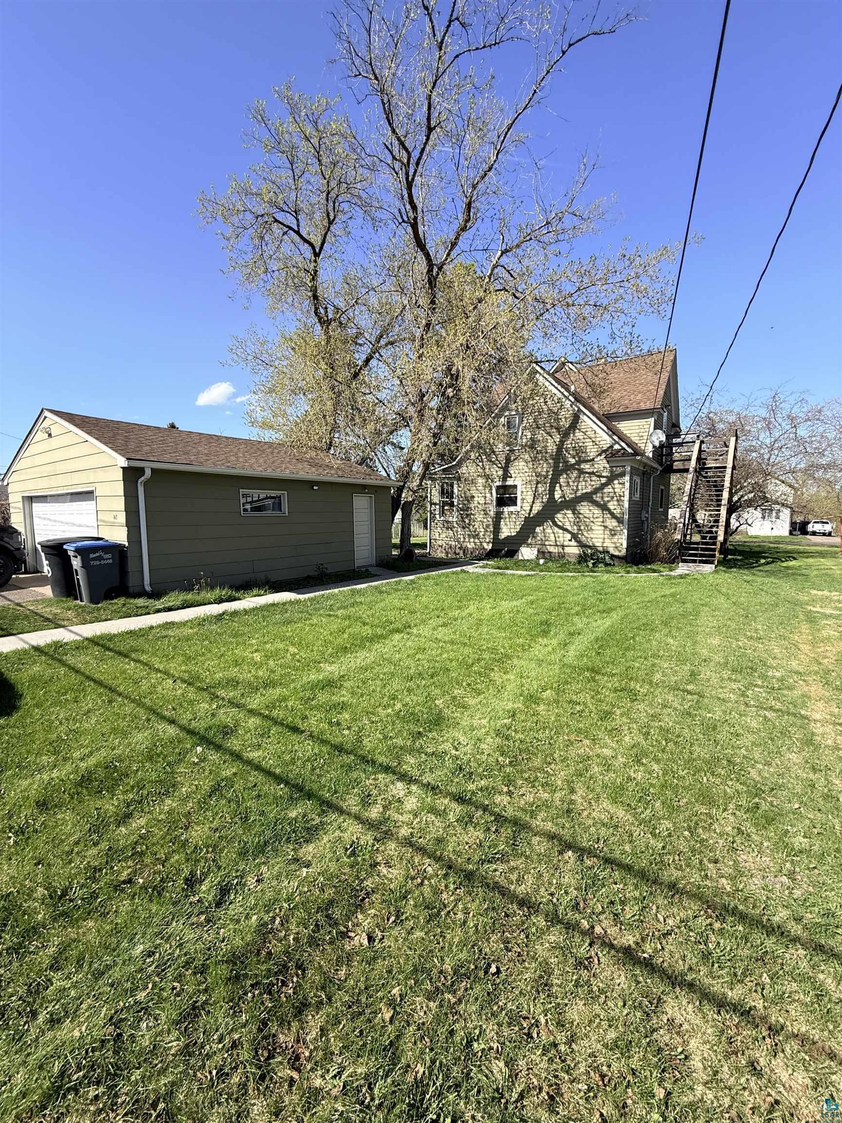 5314 E 3rd St, Superior, WI 54880 Listing Photo  3