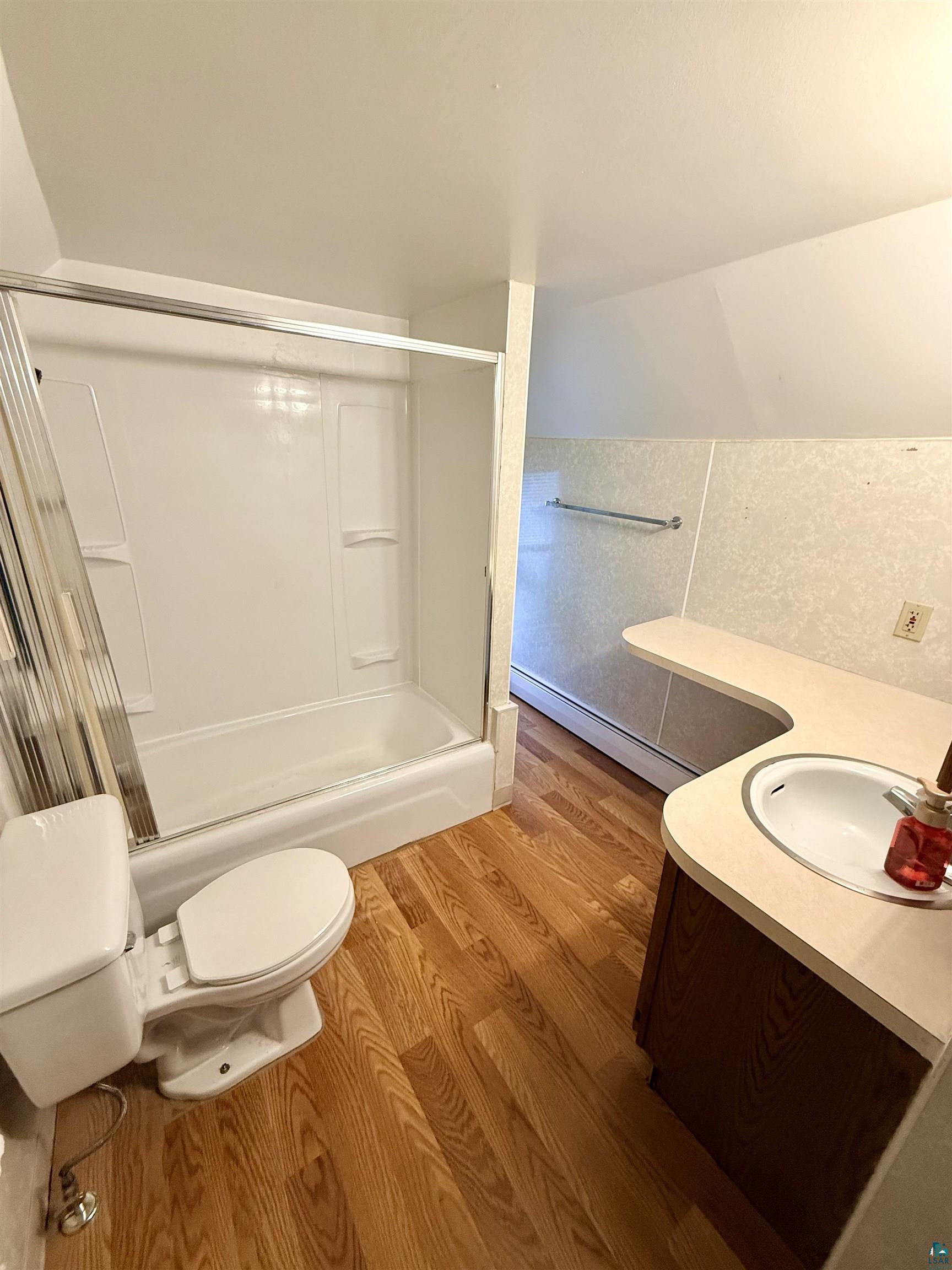 5314 E 3rd St, Superior, WI 54880 Listing Photo  42