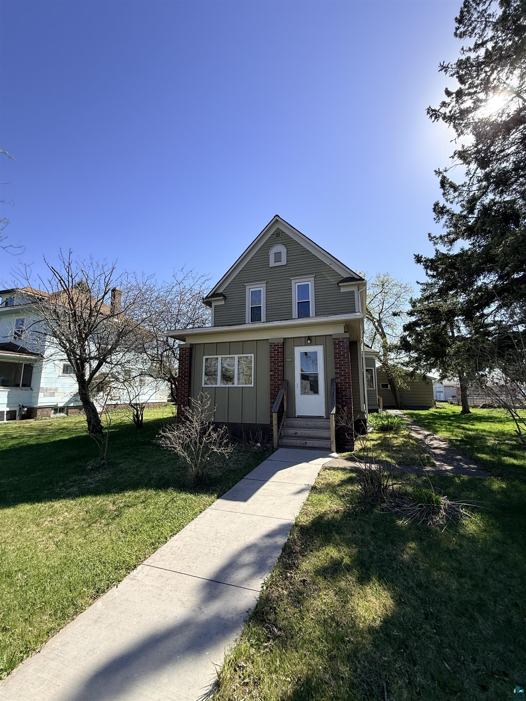 5314 E 3rd St, Superior, WI 54880 Listing Photo  50