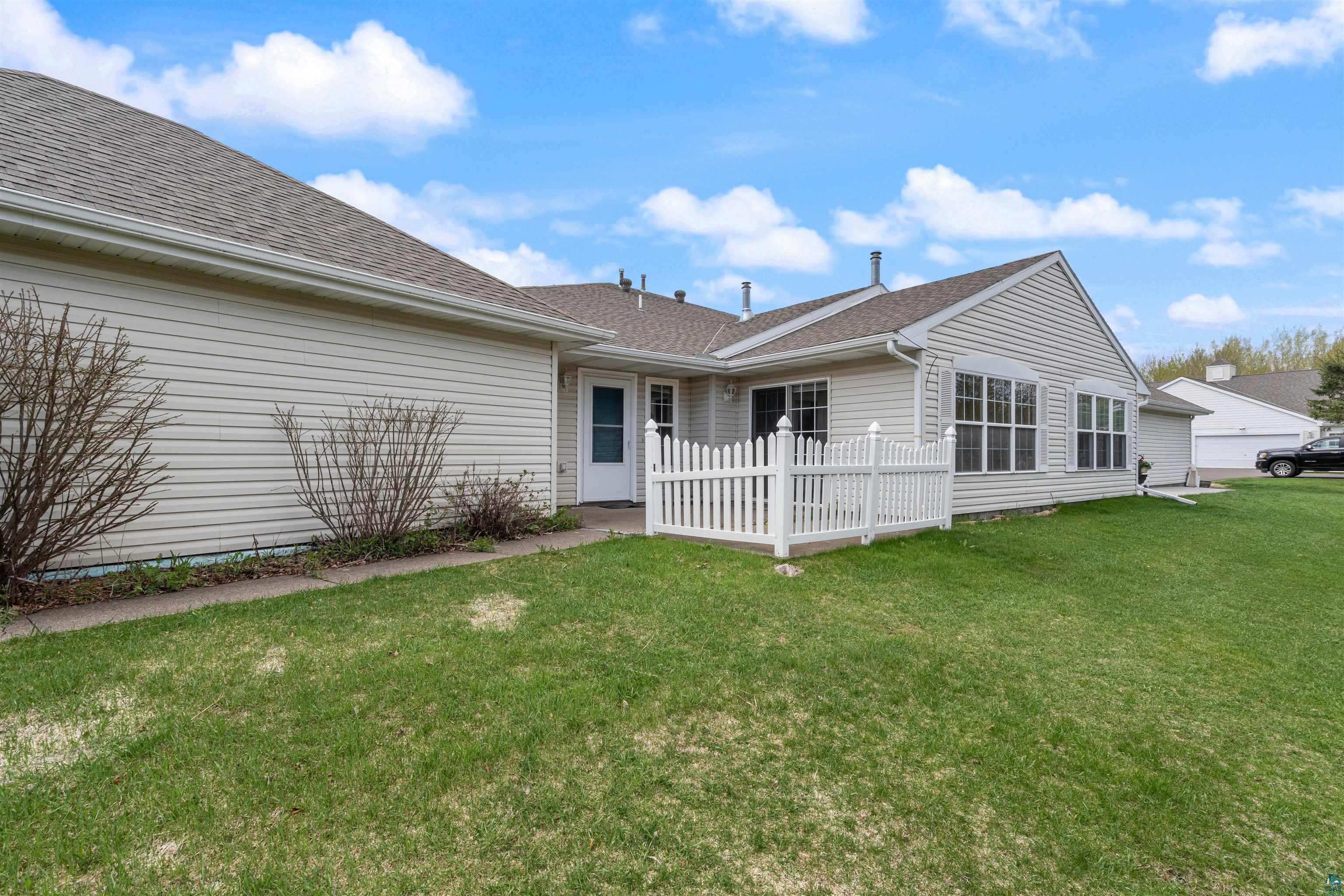 2116 Miller Creek Dr, #33, Duluth, MN 55811 Listing Photo  1