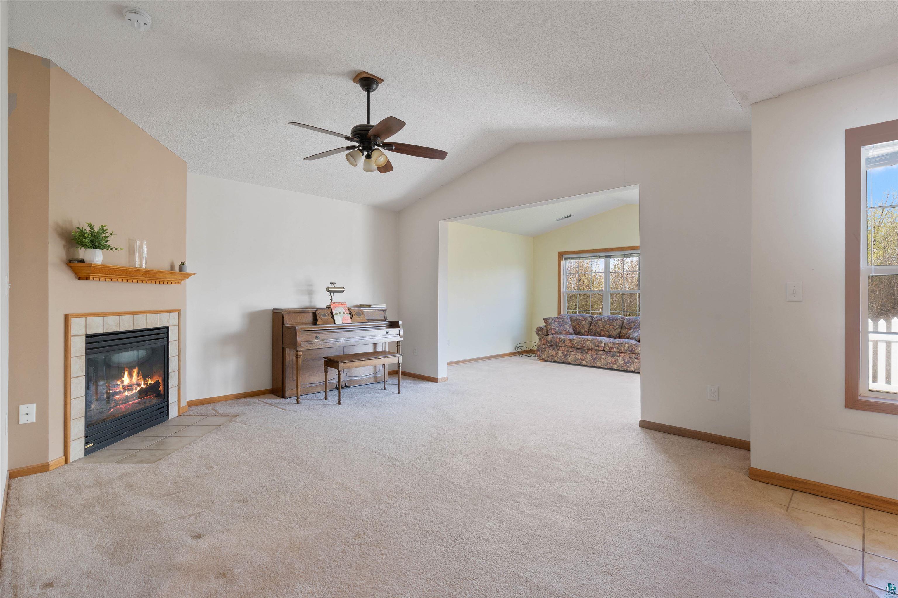 2116 Miller Creek Dr, #33, Duluth, MN 55811 Listing Photo  5