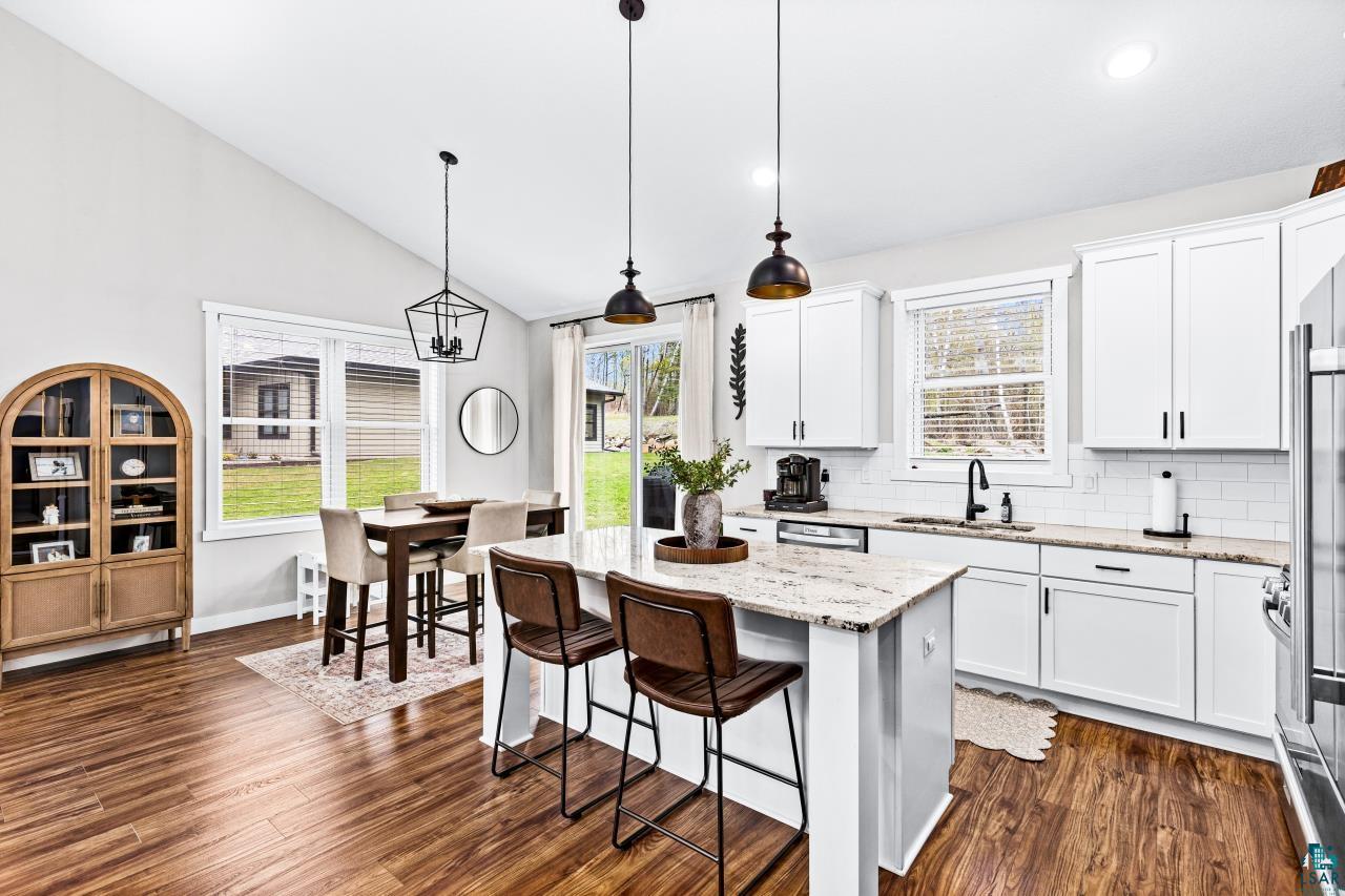 4320 Thielke Cir, Hermantown, MN 55811 Listing Photo  16