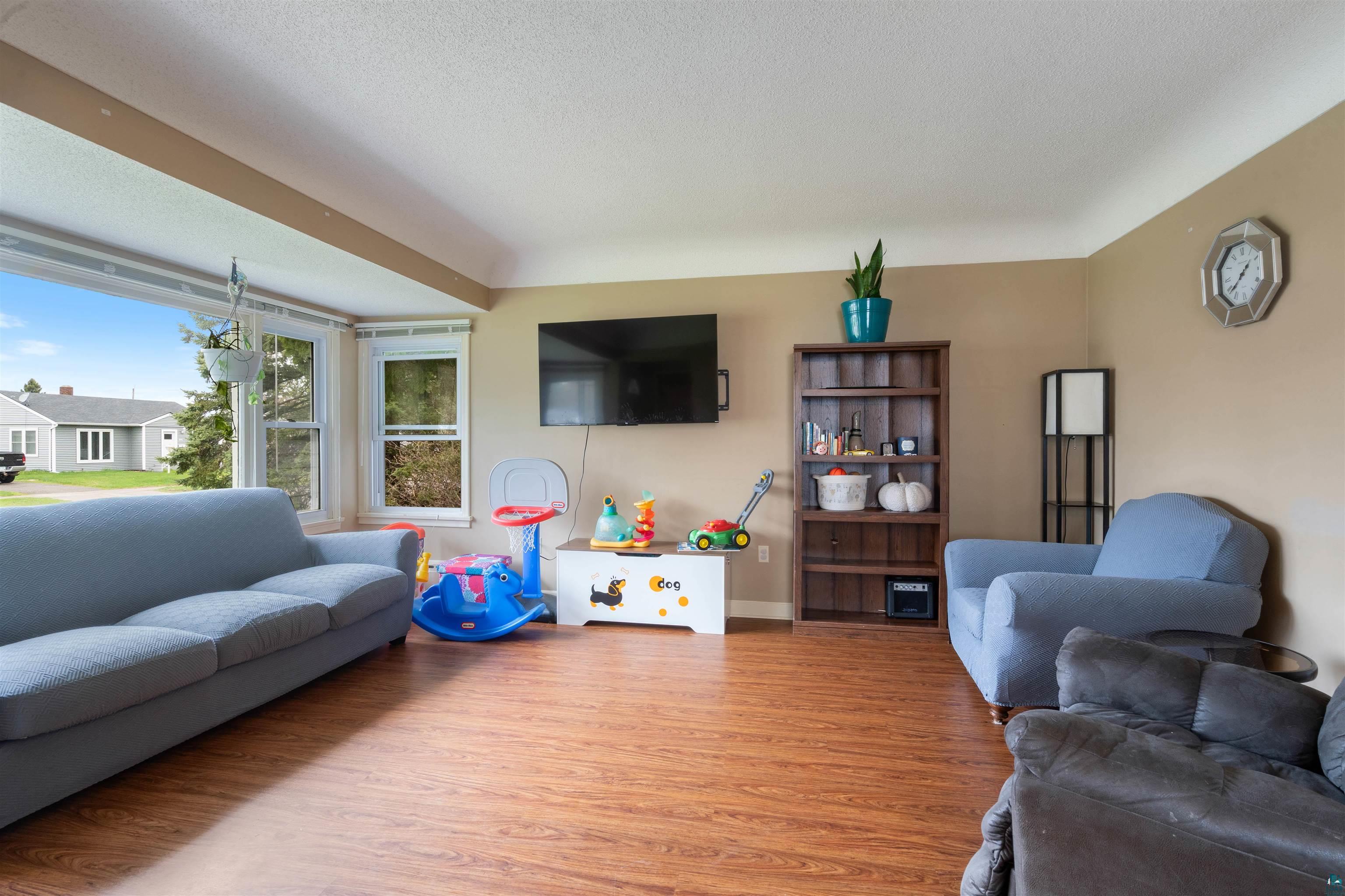 818 Birch Street, Cloquet, MN 55720 Listing Photo  4