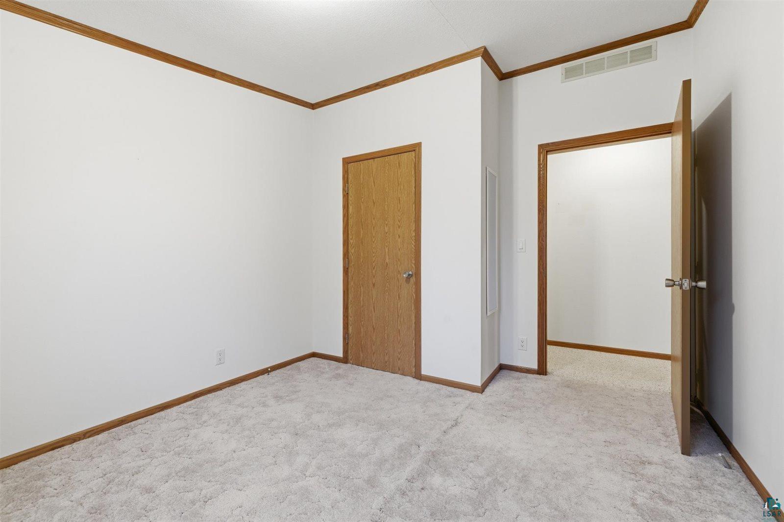 1430 12th St, Virginia, MN 55792 Listing Photo  13
