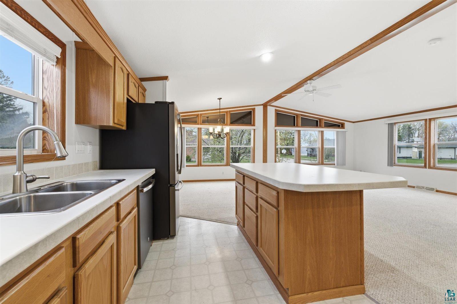 1430 12th St, Virginia, MN 55792 Listing Photo  5