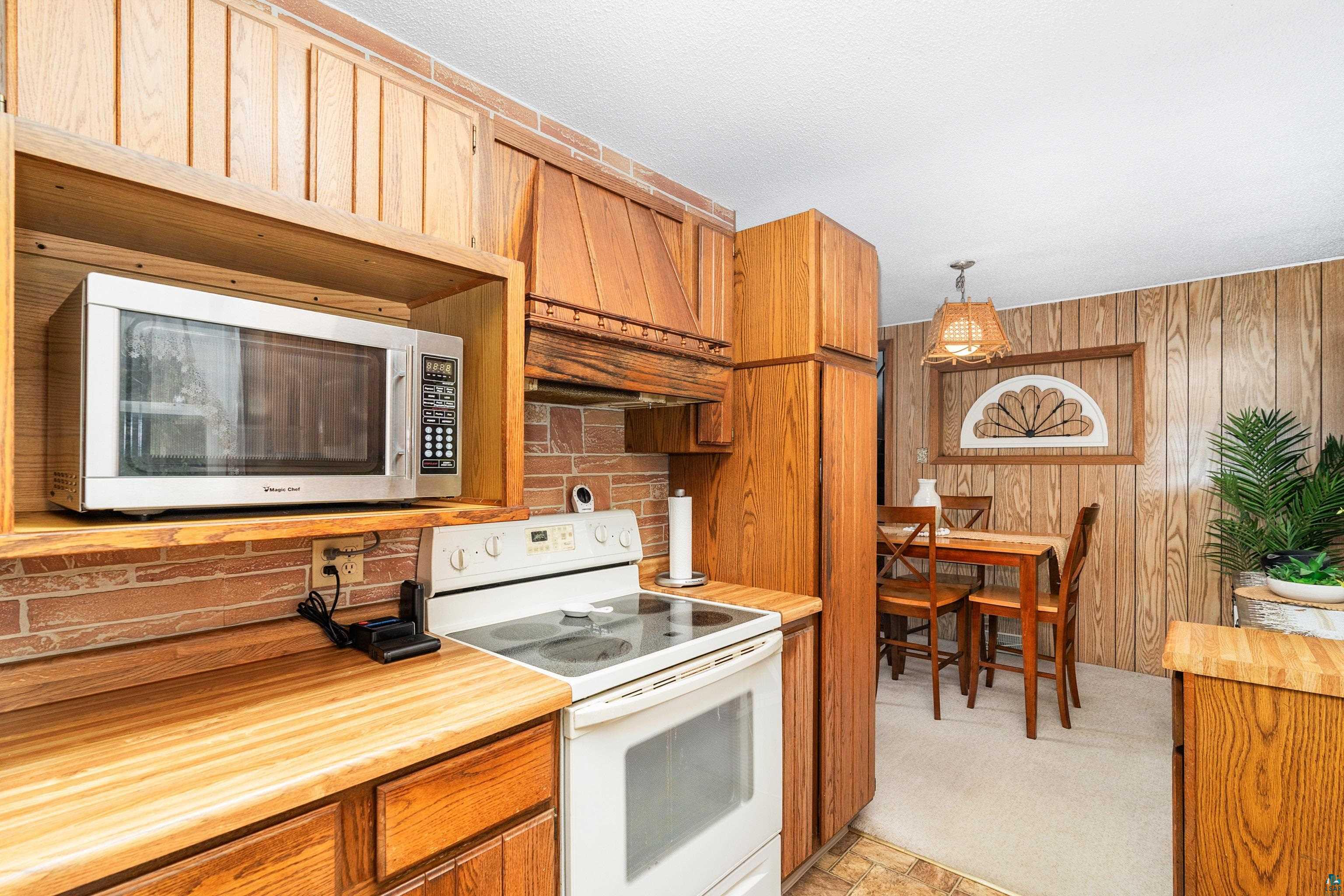 141 Alice St, Proctor, MN 55810 Listing Photo  14