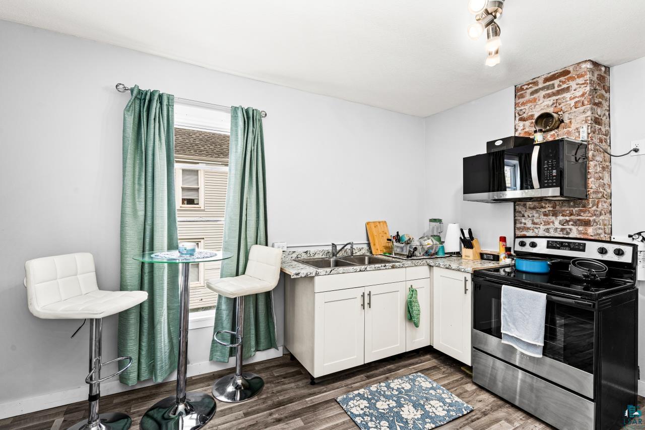 2815 W 3rd St, Duluth, MN 55806 Listing Photo  35