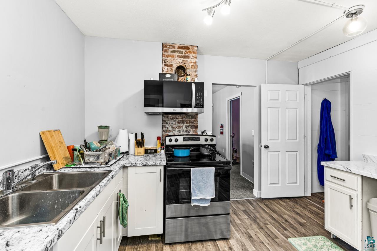 2815 W 3rd St, Duluth, MN 55806 Listing Photo  36