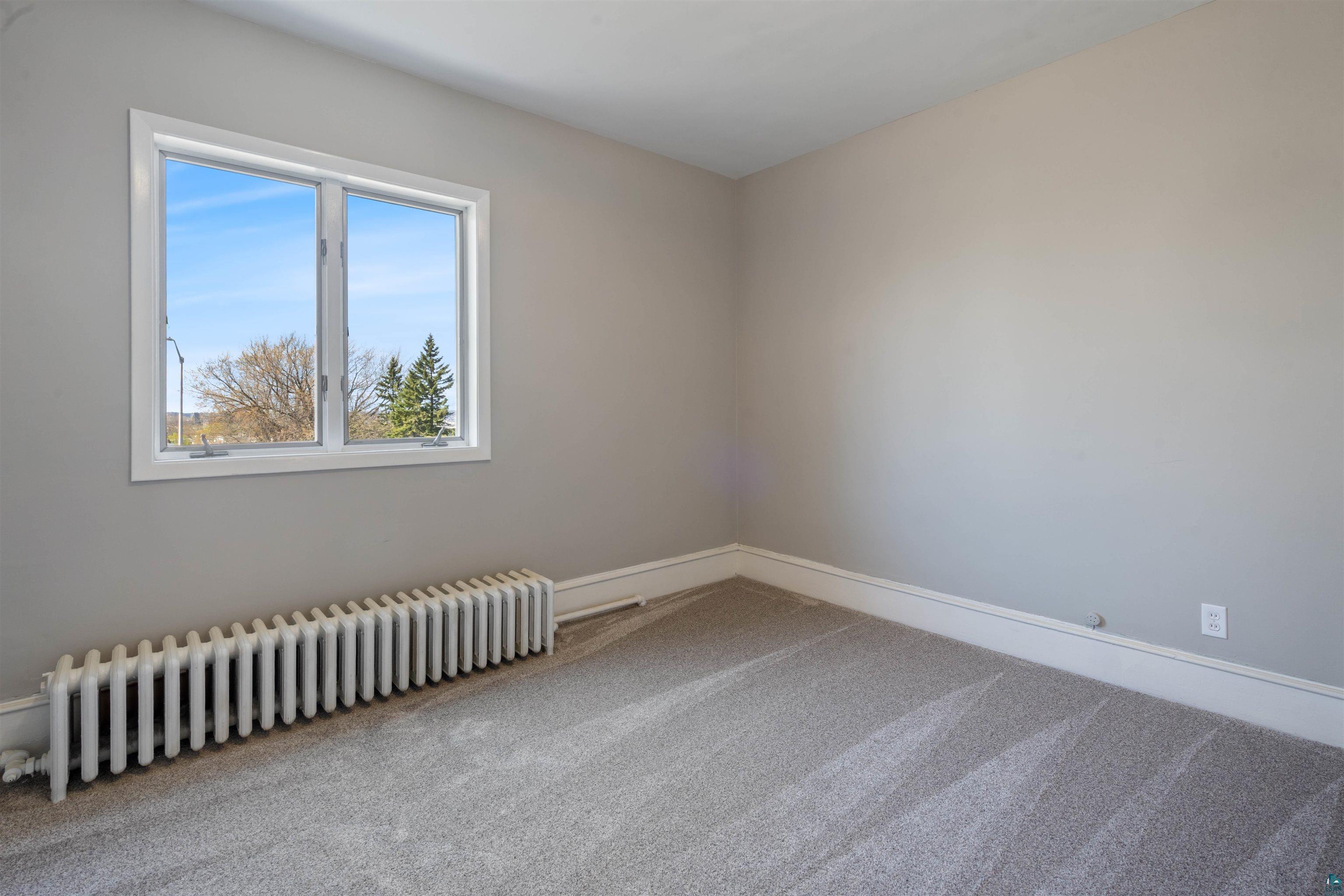 103 E 7th St, Superior, WI 54880 Listing Photo  24