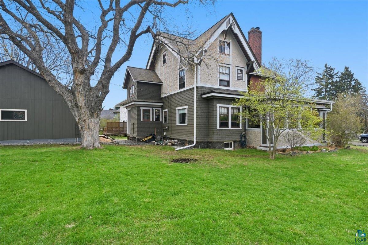 4203 Robinson St, Duluth, MN 55804 Listing Photo  2