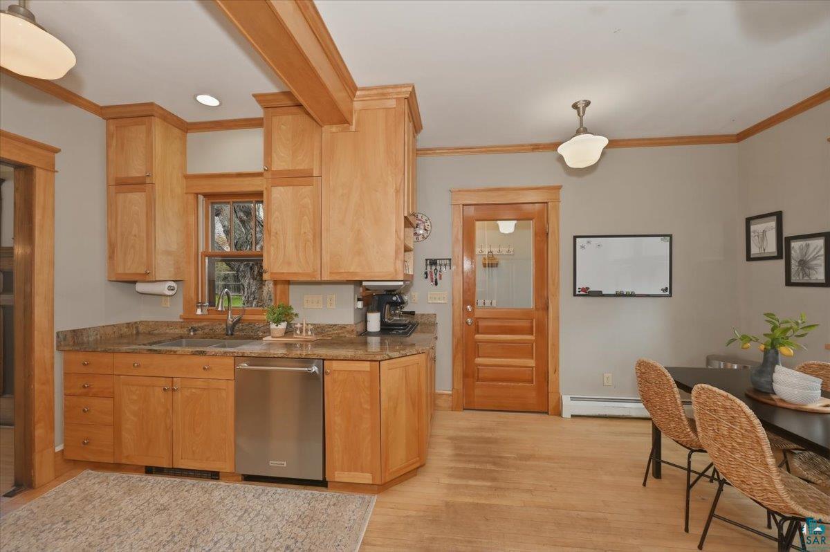 4203 Robinson St, Duluth, MN 55804 Listing Photo  15