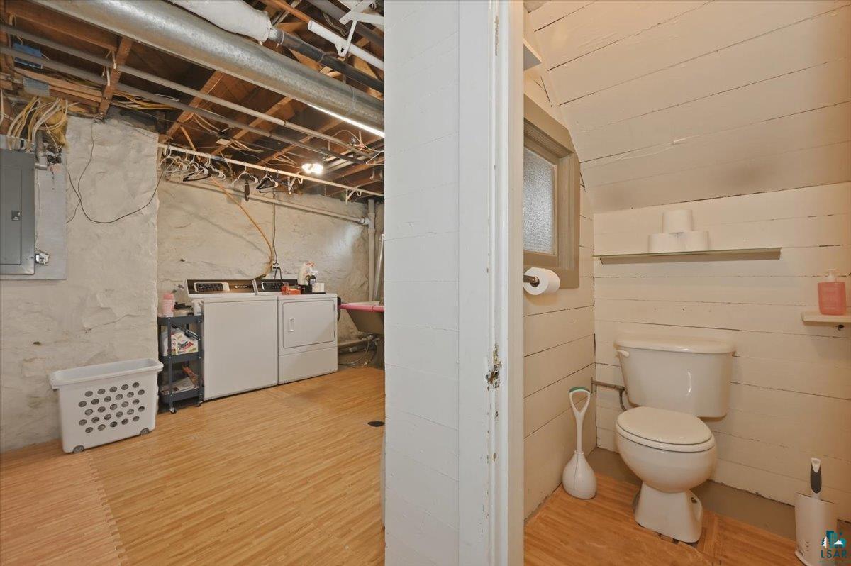 4203 Robinson St, Duluth, MN 55804 Listing Photo  42