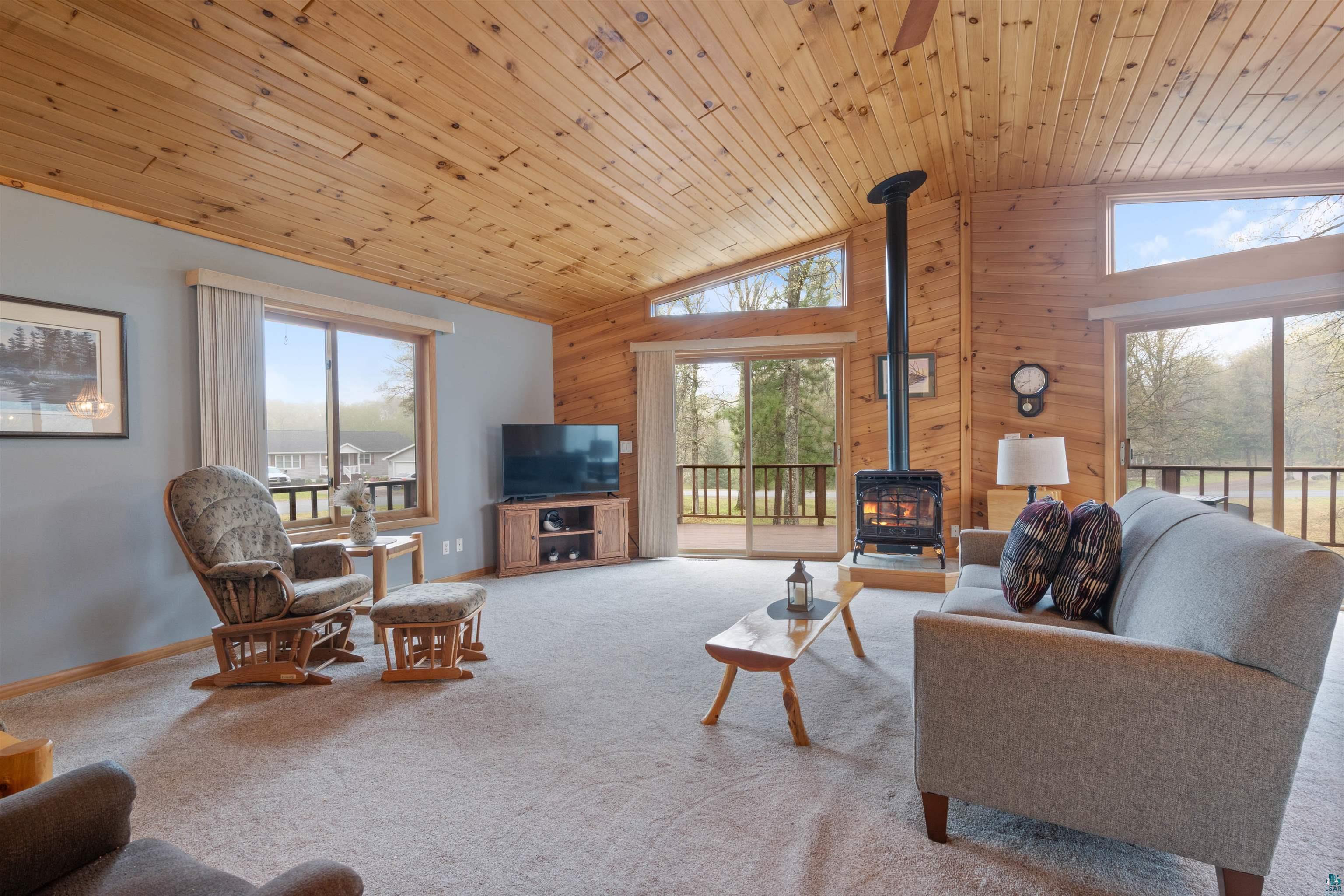 11781 Oakhill Dr, Solon Springs, WI 54873 Listing Photo  9