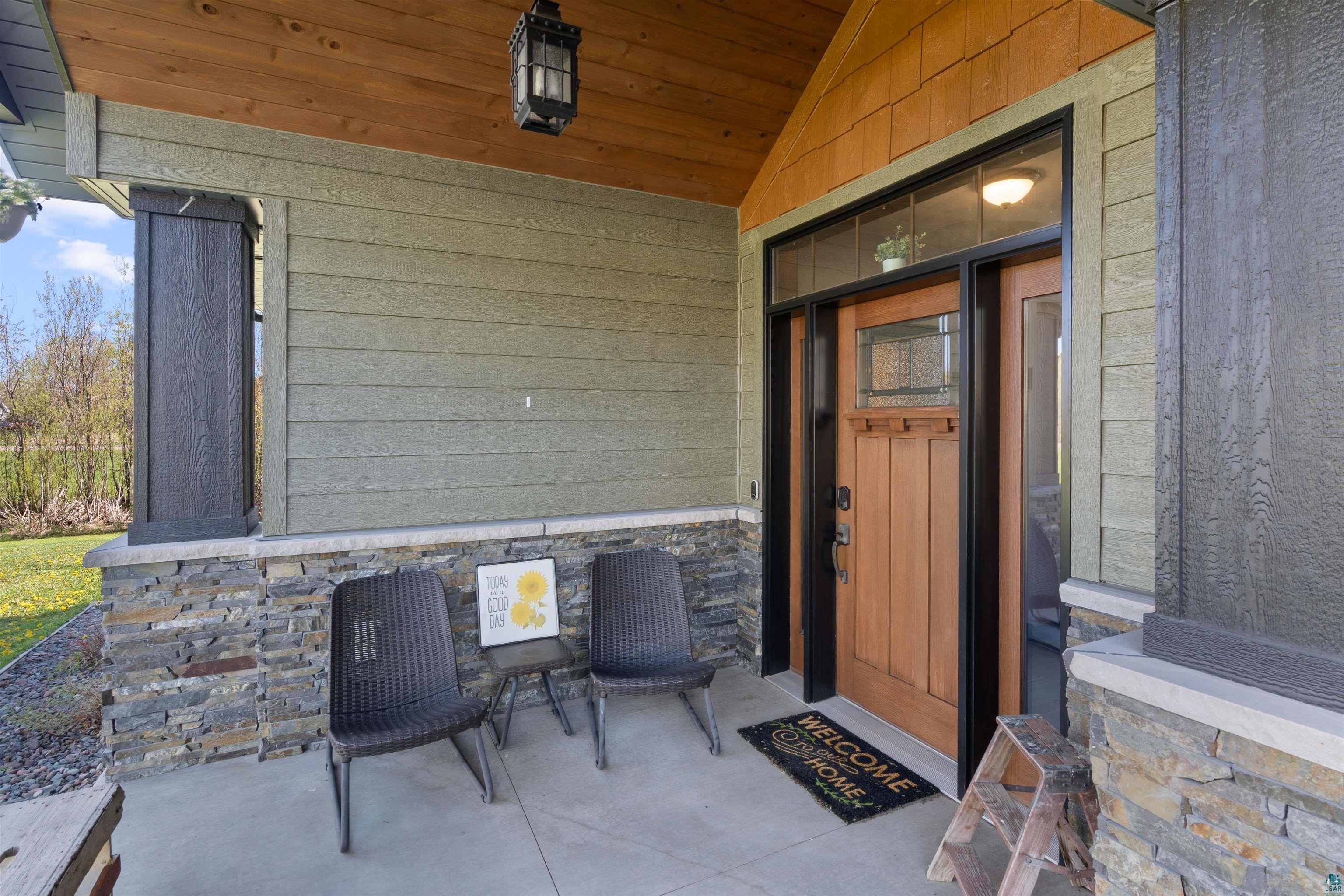 5378 Roosevelt Dr, Hermantown, MN 55811 Listing Photo  5