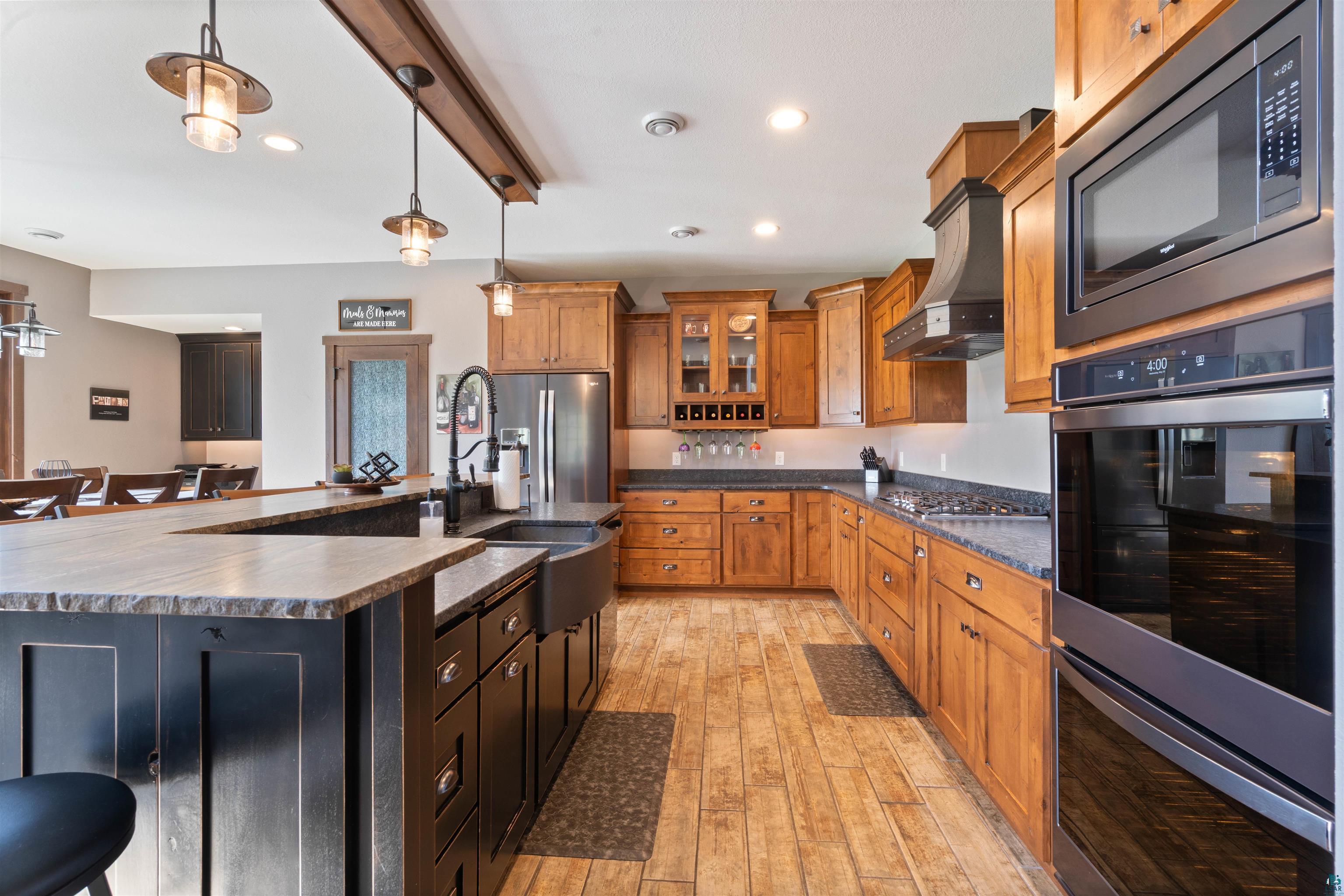 5378 Roosevelt Dr, Hermantown, MN 55811 Listing Photo  9