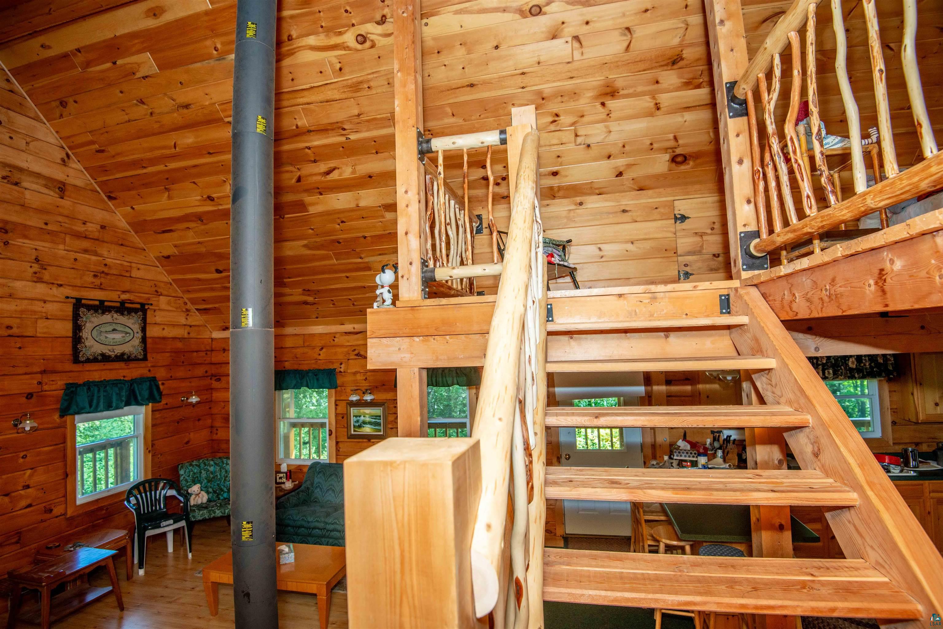 1808 Tom Lake Rd, Hovland, MN 55606 Listing Photo  24