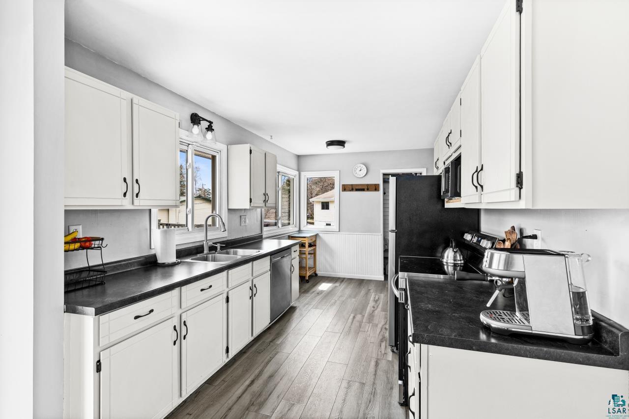 606 Maple Bend Dr, Duluth, MN 55811 Listing Photo  16