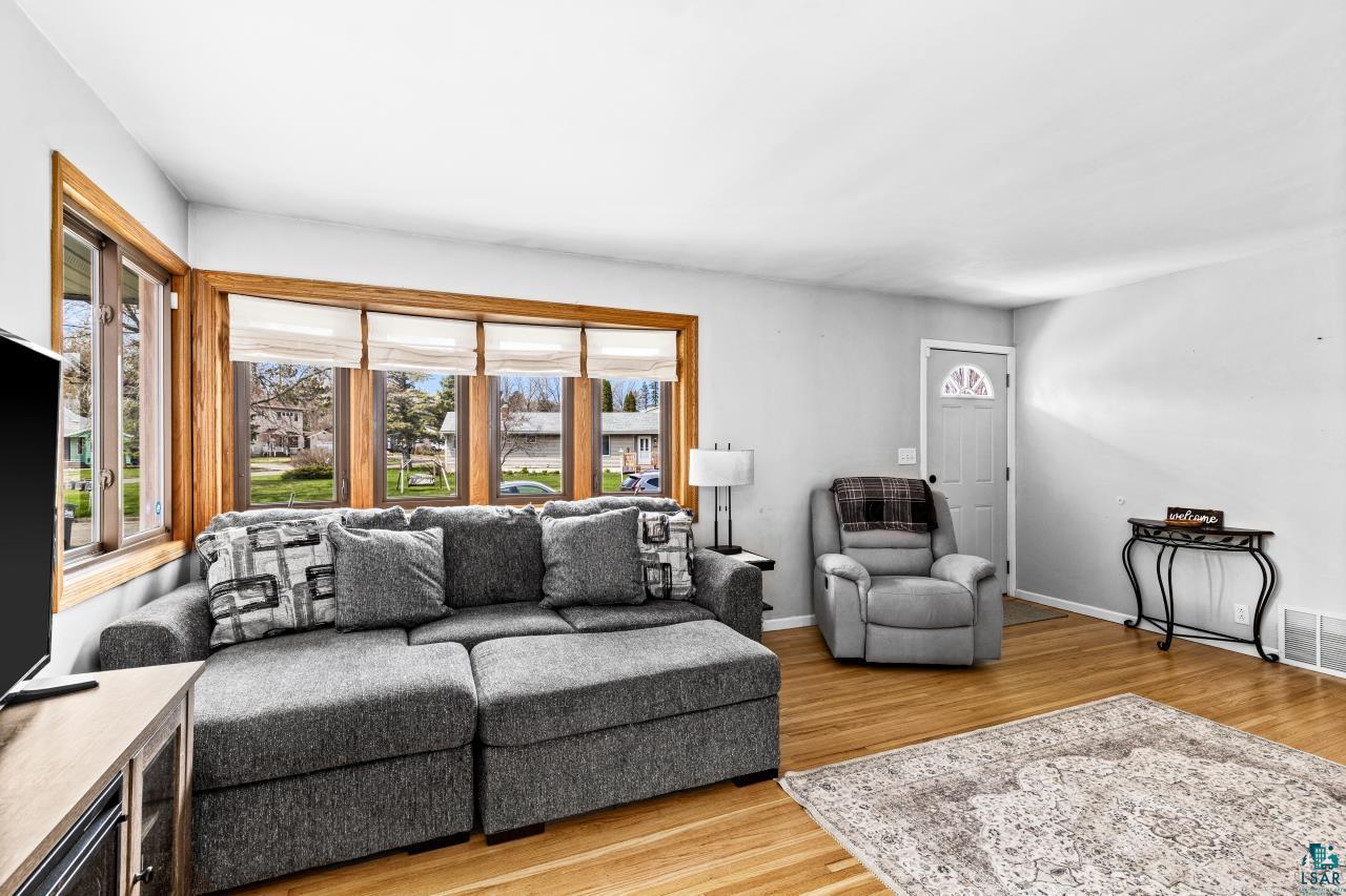606 Maple Bend Dr, Duluth, MN 55811 Listing Photo  8