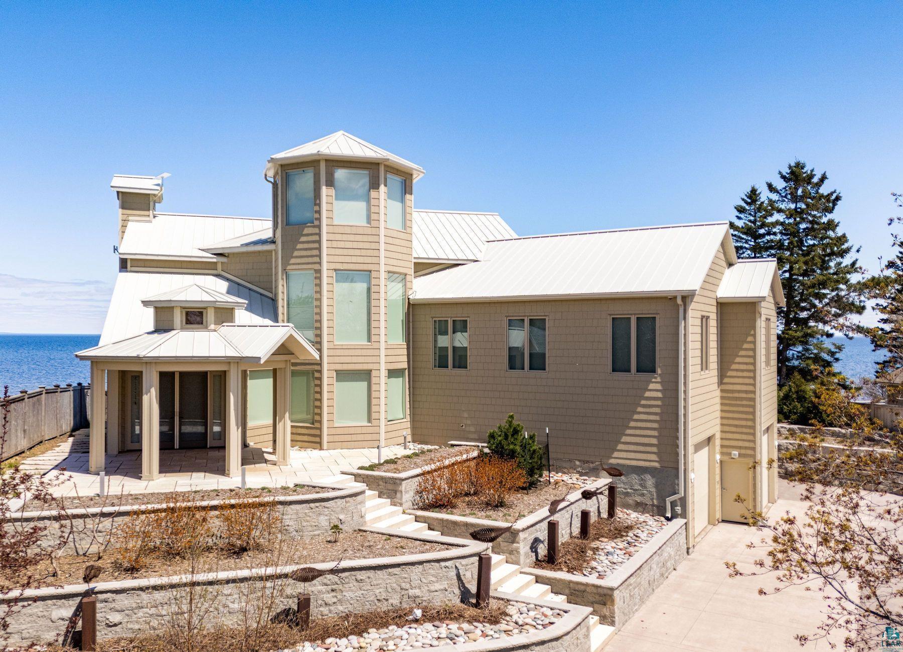 4202 Minnesota Ave, Duluth, MN 55802 Listing Photo  4