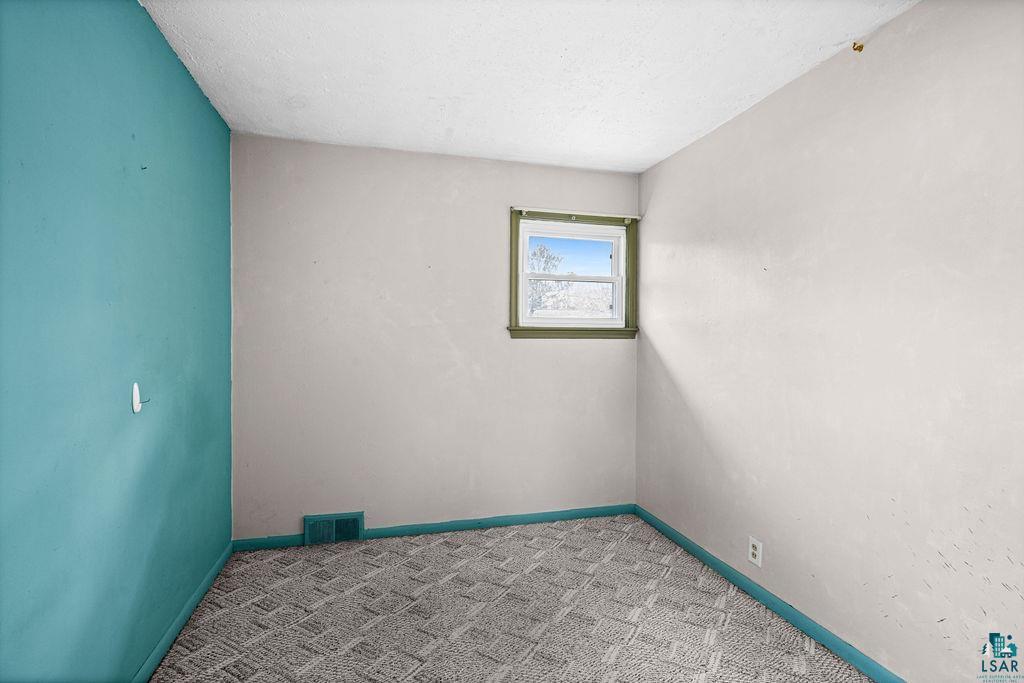 145 E Toledo St, Duluth, MN 55811 Listing Photo  15