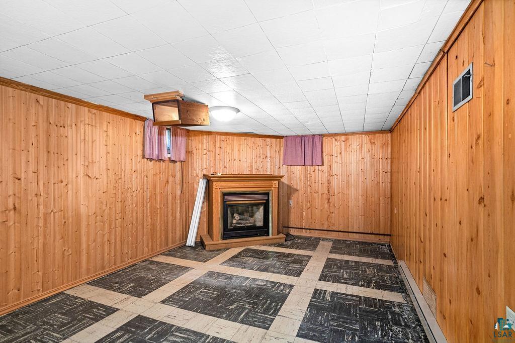 145 E Toledo St, Duluth, MN 55811 Listing Photo  20