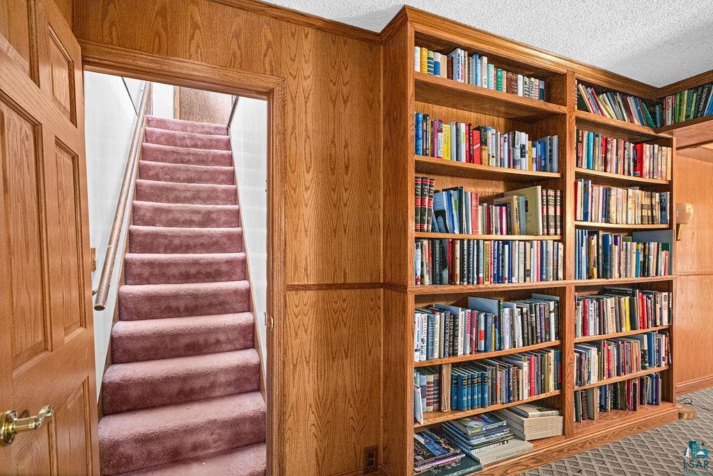 145 E Toledo St, Duluth, MN 55811 Listing Photo  4