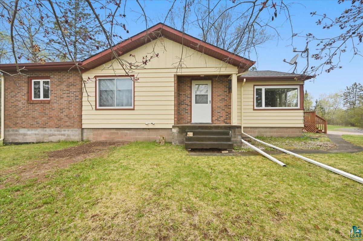 3584 E Gustafson Rd, Superior, WI 54880 Listing Photo  2