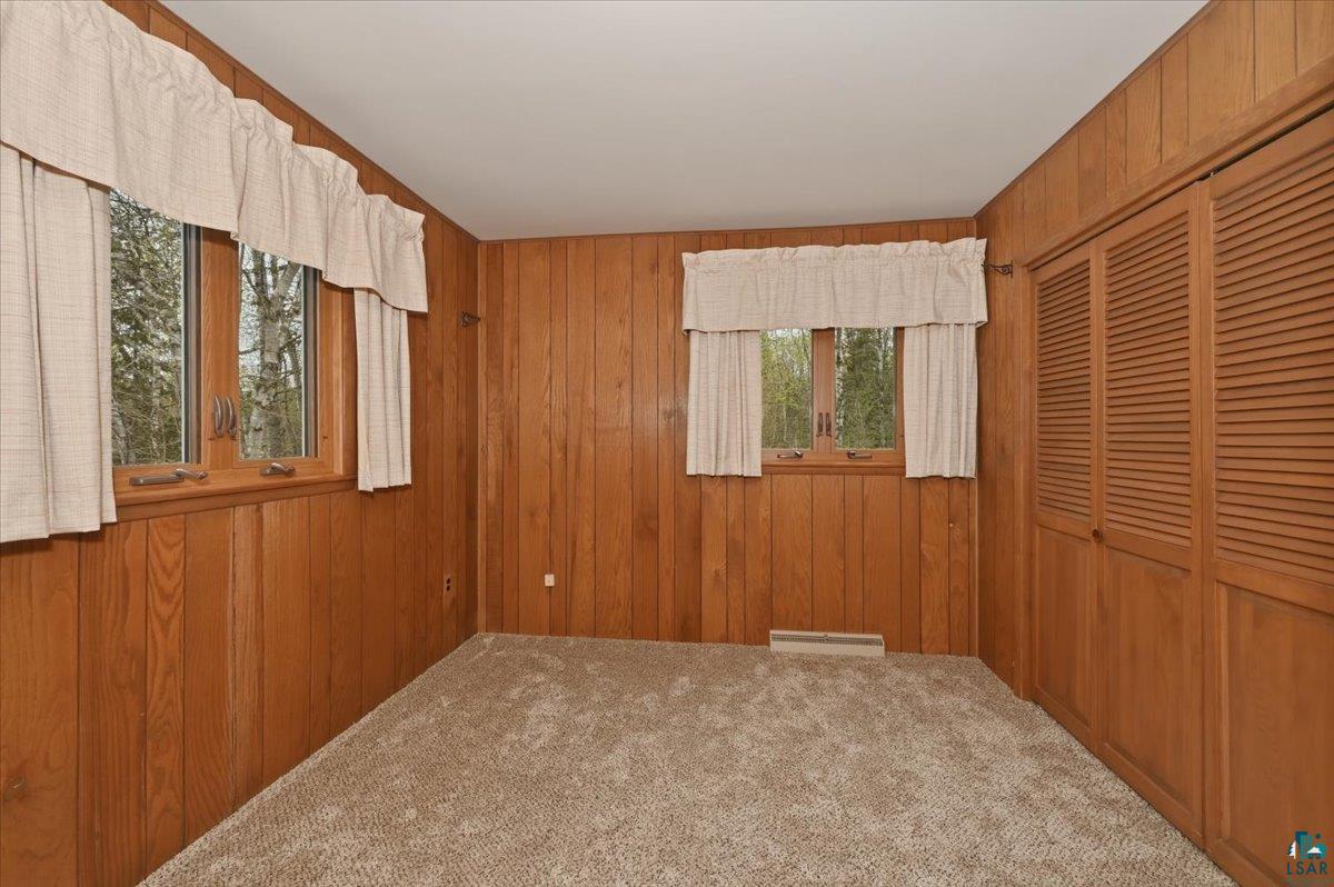 3584 E Gustafson Rd, Superior, WI 54880 Listing Photo  14