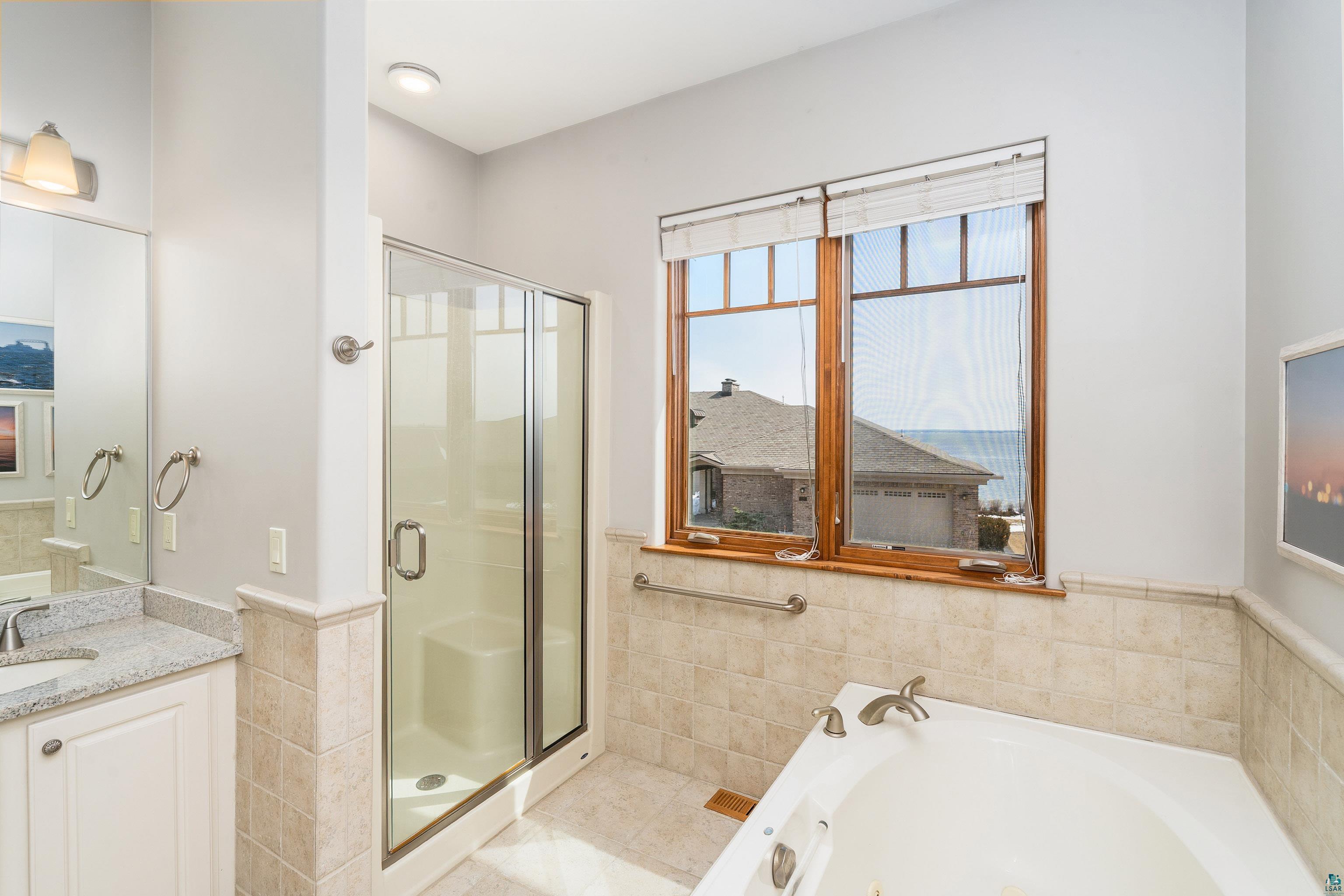 2310 Water St, #16, Duluth, MN 55812 Listing Photo  22