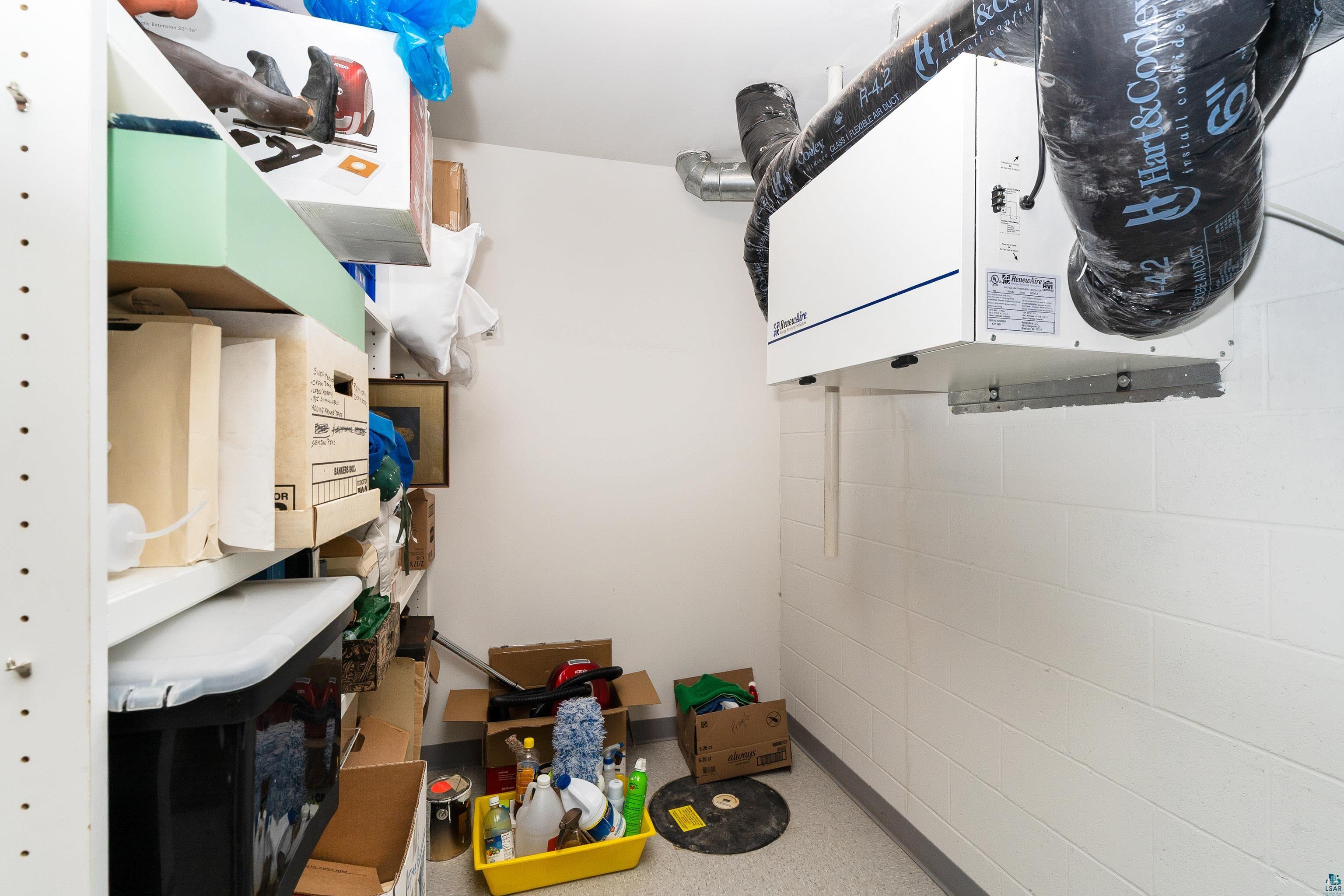 2310 Water St, #16, Duluth, MN 55812 Listing Photo  35