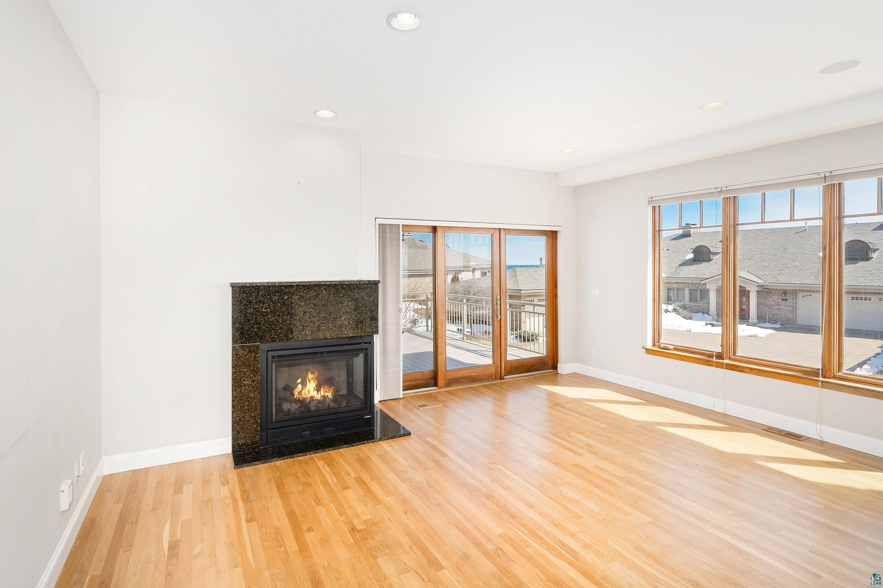 2310 Water St, #16, Duluth, MN 55812 Listing Photo  5