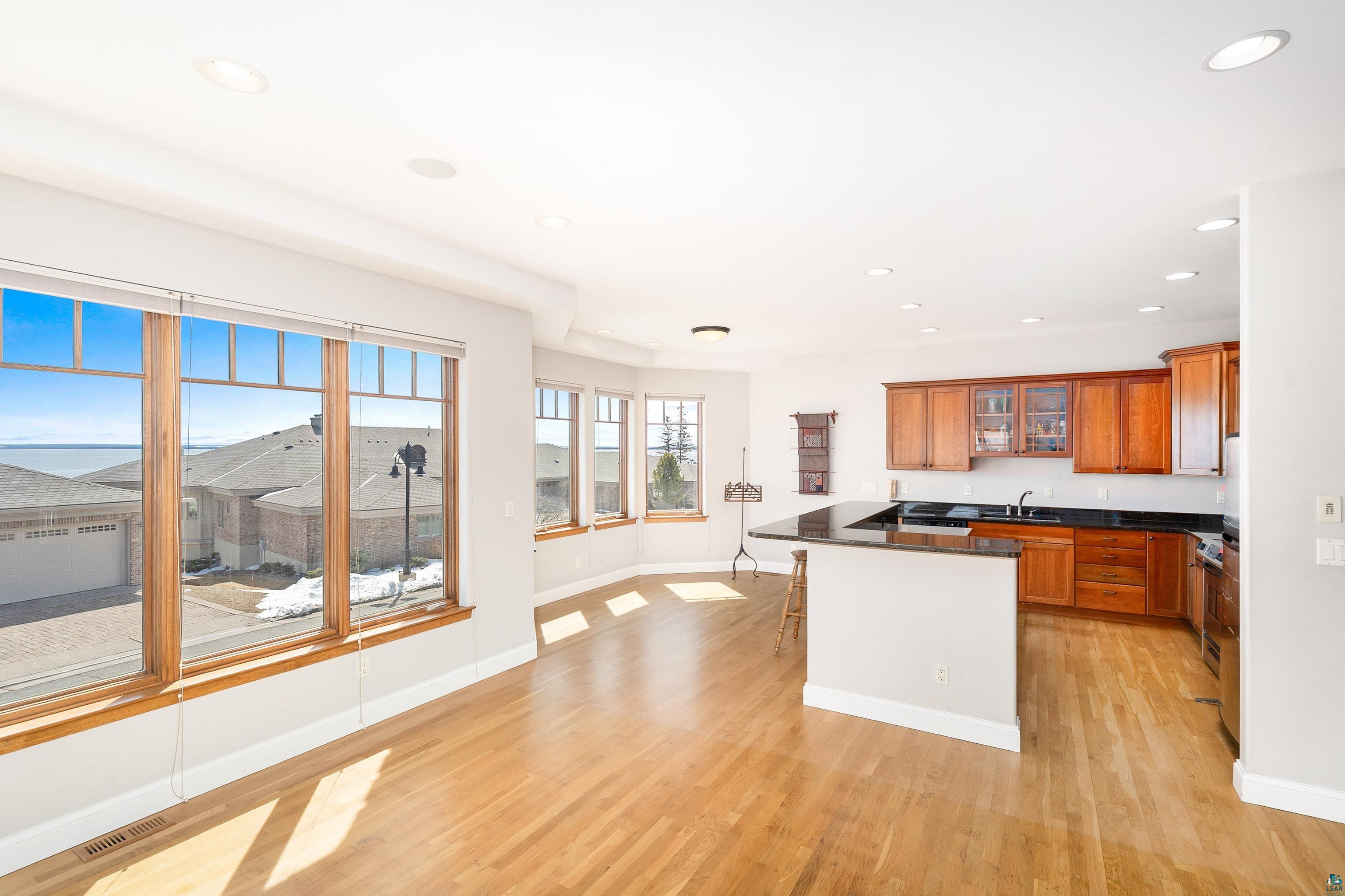 2310 Water St, #16, Duluth, MN 55812 Listing Photo  6