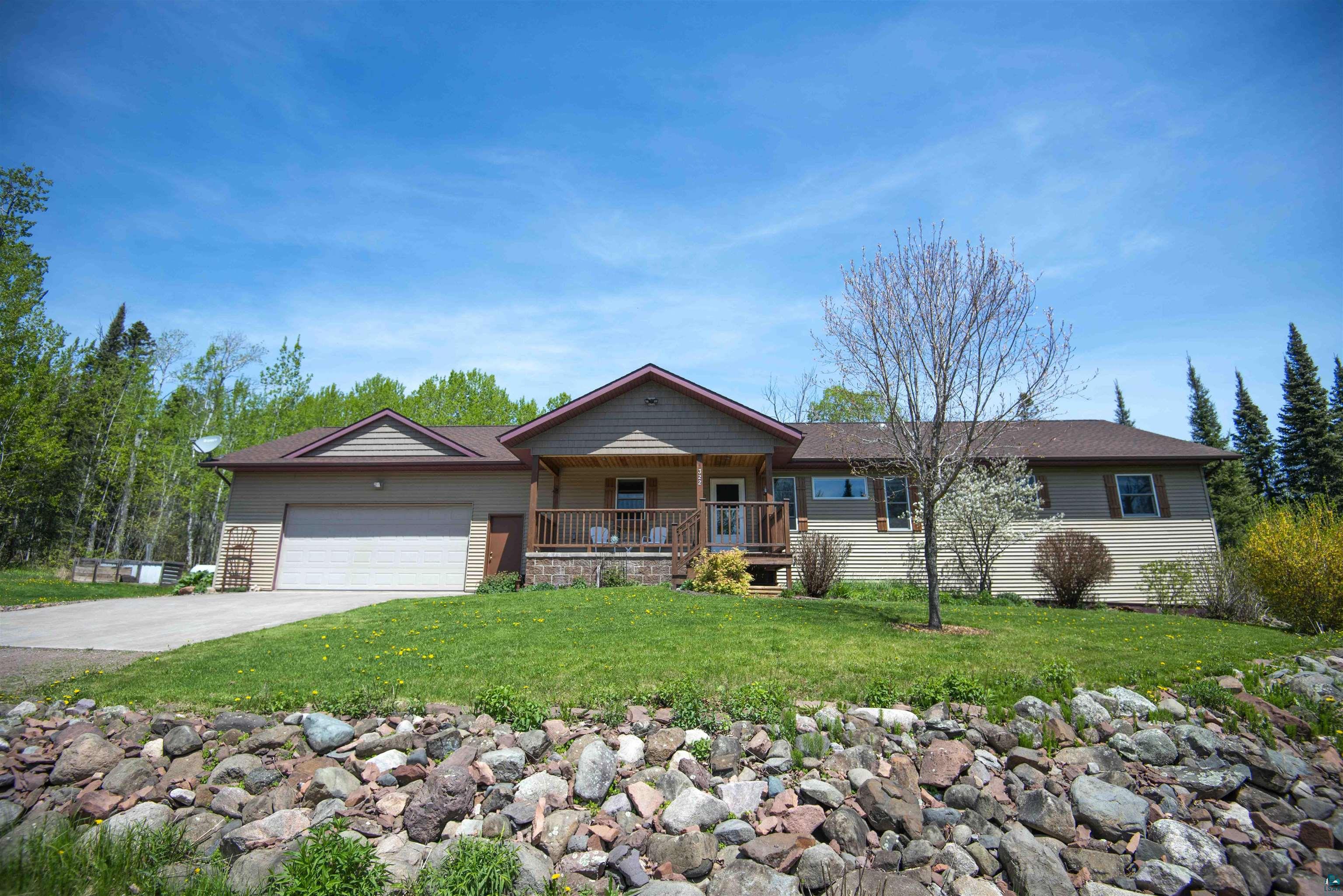 322 County Rd 14, Grand Marais, MN 55604 Listing Photo  1