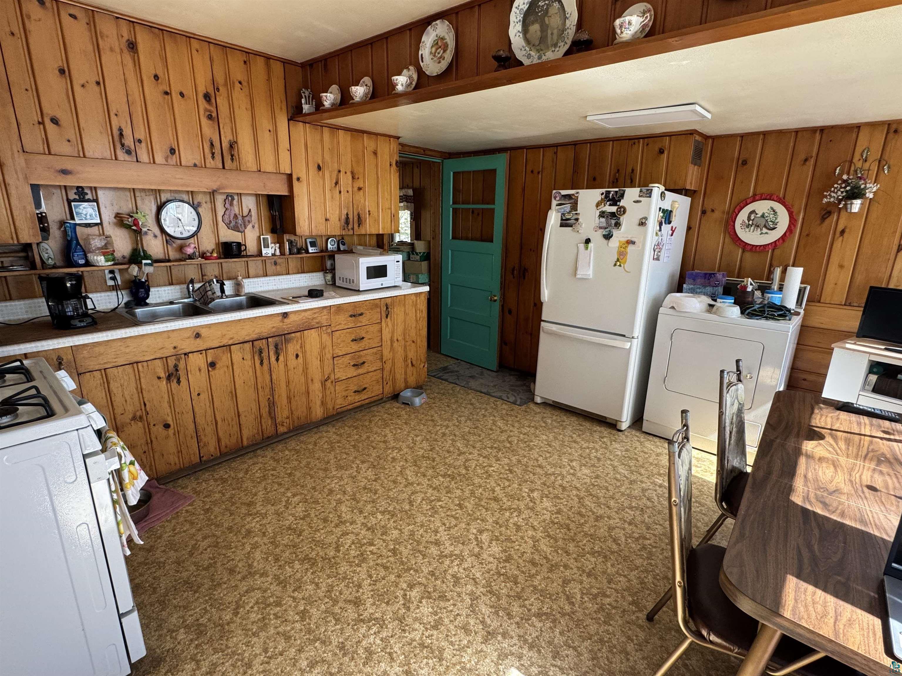 65695 South Point Dr, Iron River, WI 54847 Listing Photo  10