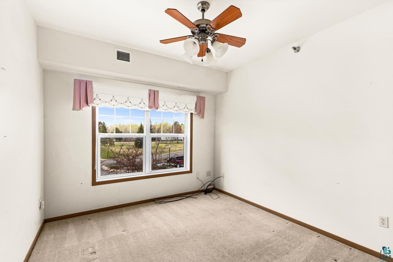 4042 Haines Rd, #205, Duluth, MN 55811 Listing Photo  20