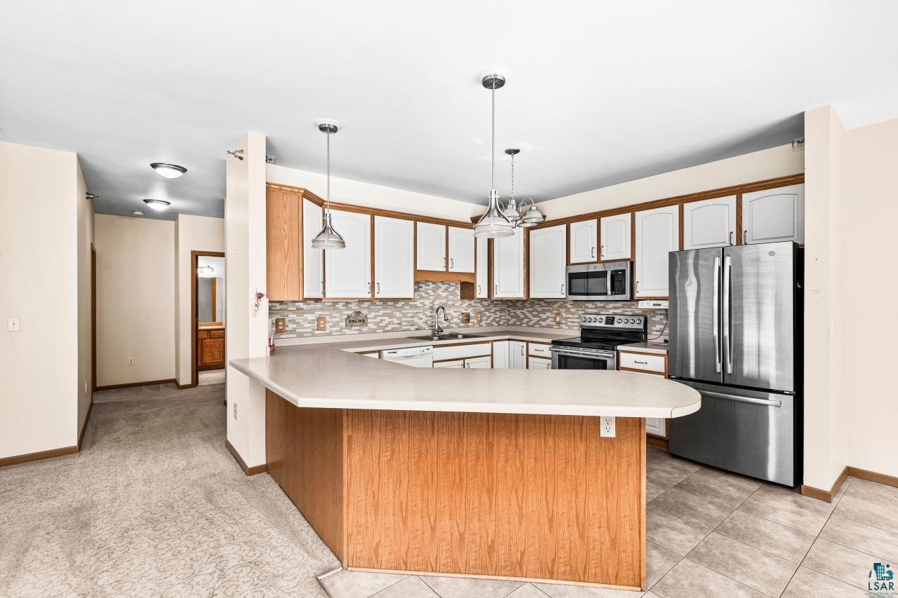 4042 Haines Rd, #205, Duluth, MN 55811 Listing Photo  3