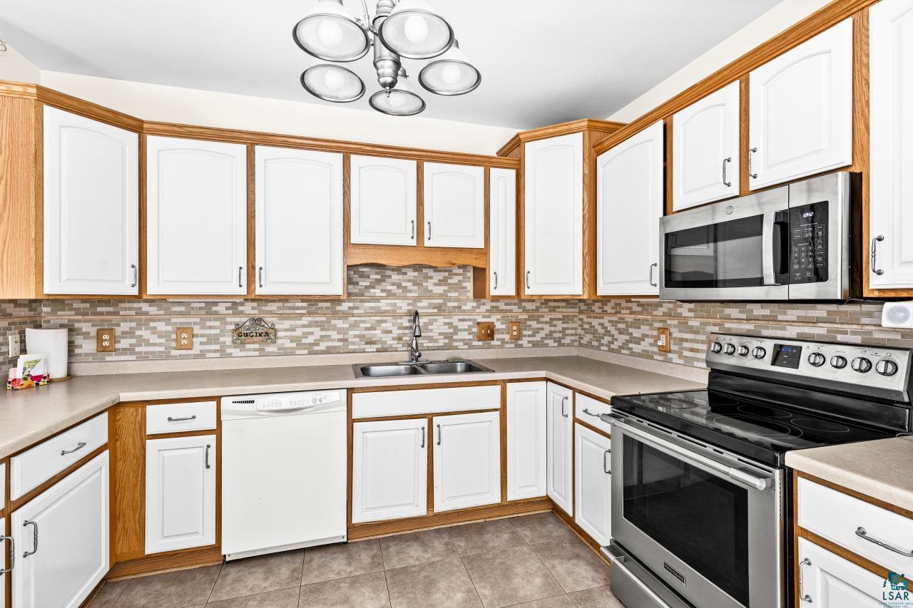 4042 Haines Rd, #205, Duluth, MN 55811 Listing Photo  5