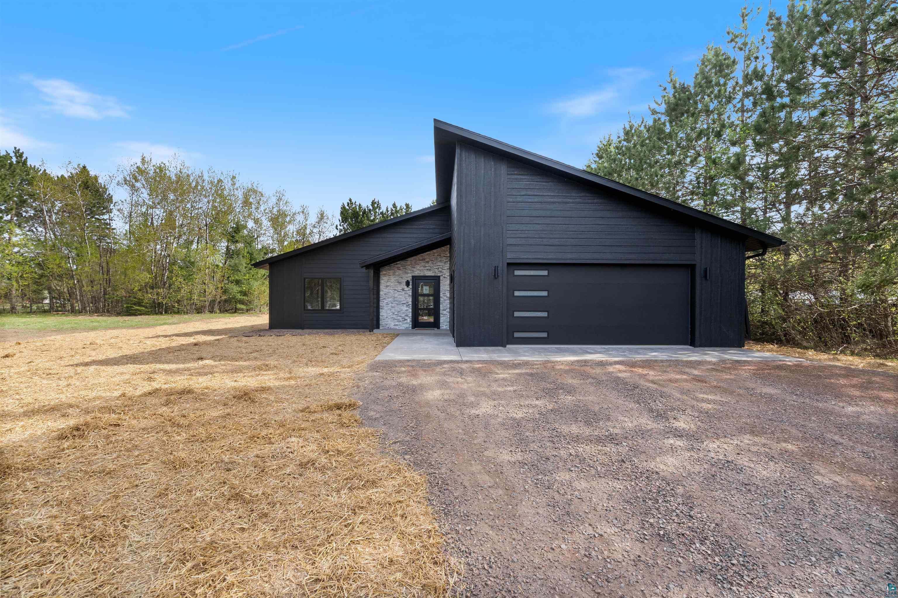 1386 Stephen Rd, Cloquet, MN 55720 Listing Photo  1
