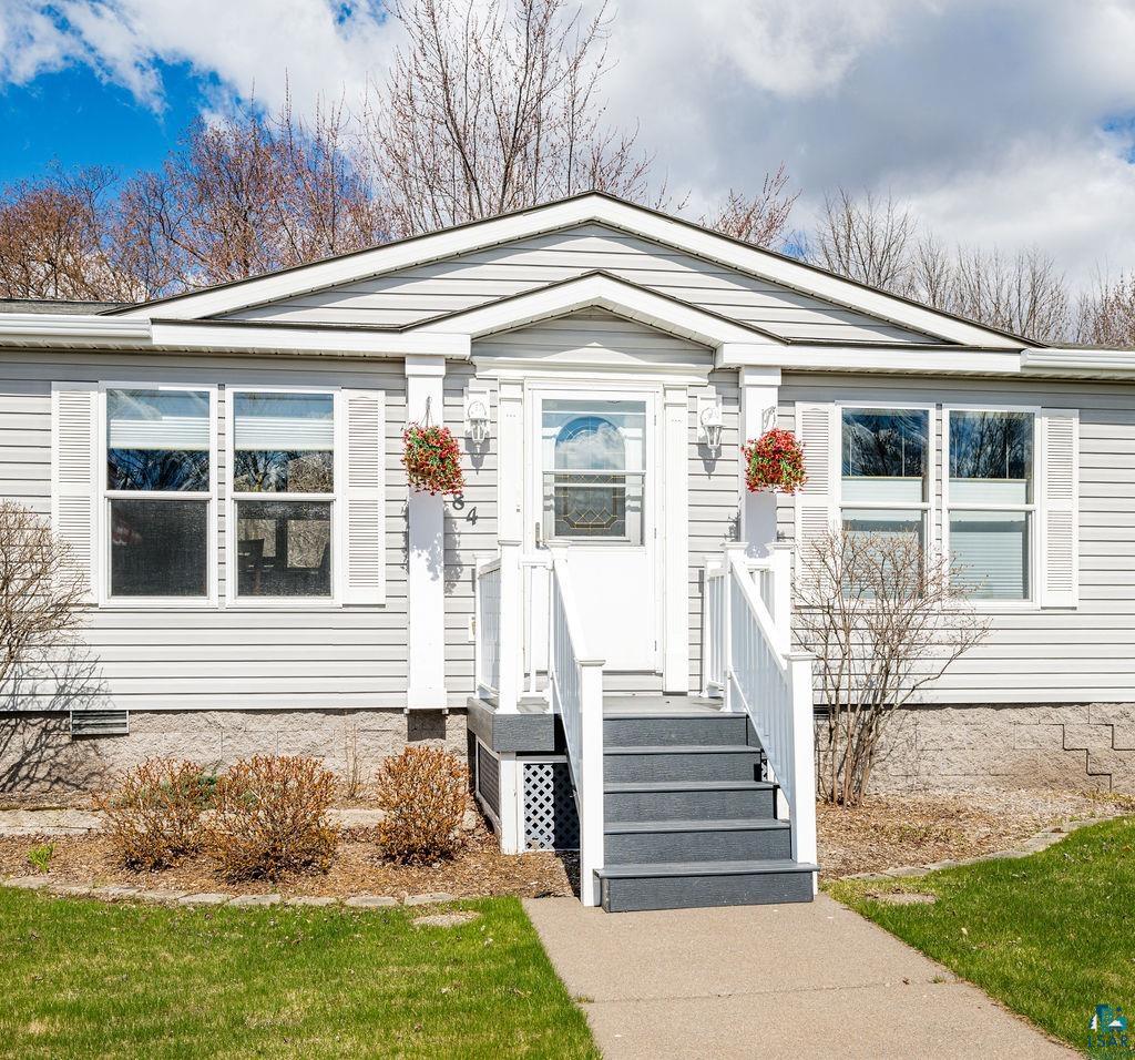 84 Arbutus Dr, Duluth, MN 55810 Listing Photo  26