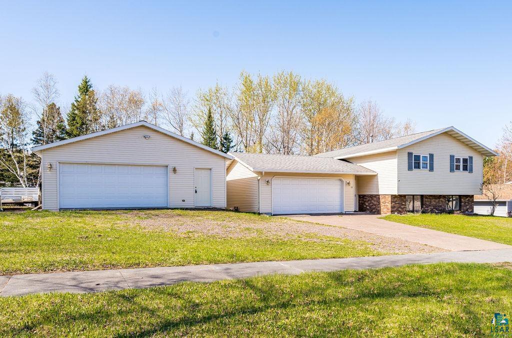 22 Marks Dr, Silver Bay, MN 55614 Listing Photo  1