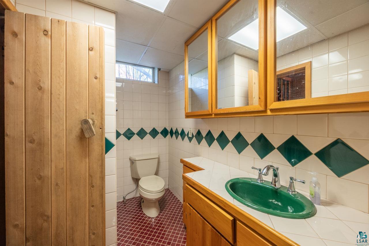130 Linda Dr, Aurora, MN 55705-0000 Listing Photo  34