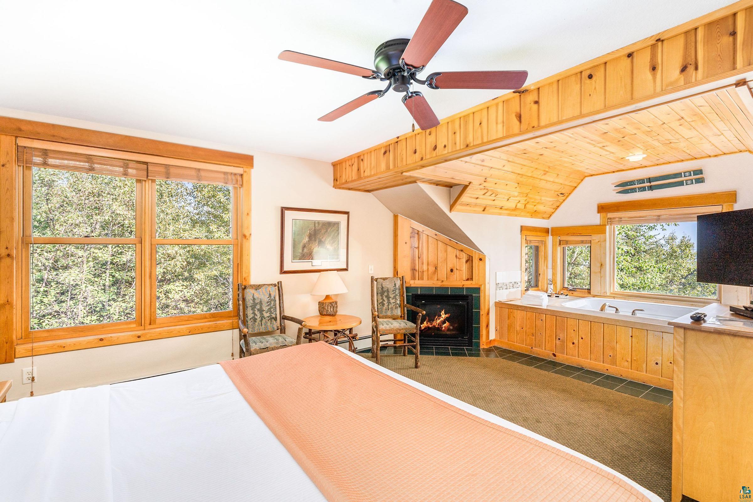 4576 Cove Side Cottage Rd, #410, Beaver Bay, MN 55601 Listing Photo  21